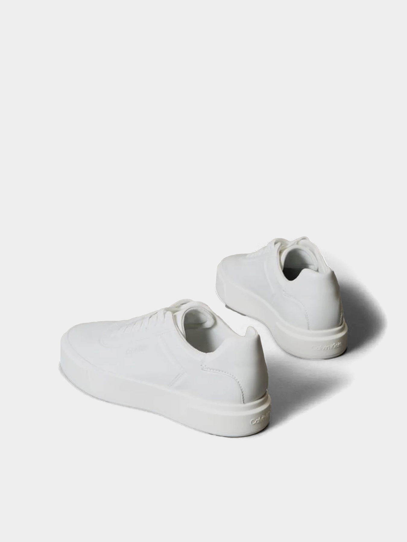 Кеди Calvin Klein BASKET CUPSOLE OXF LACEUP LTH модель YW0YW02021-0K4 Кеди Calvin Klein BASKET CUPSOLE OXF LACEUP LTH модель YW0YW02021-0K4 Фото