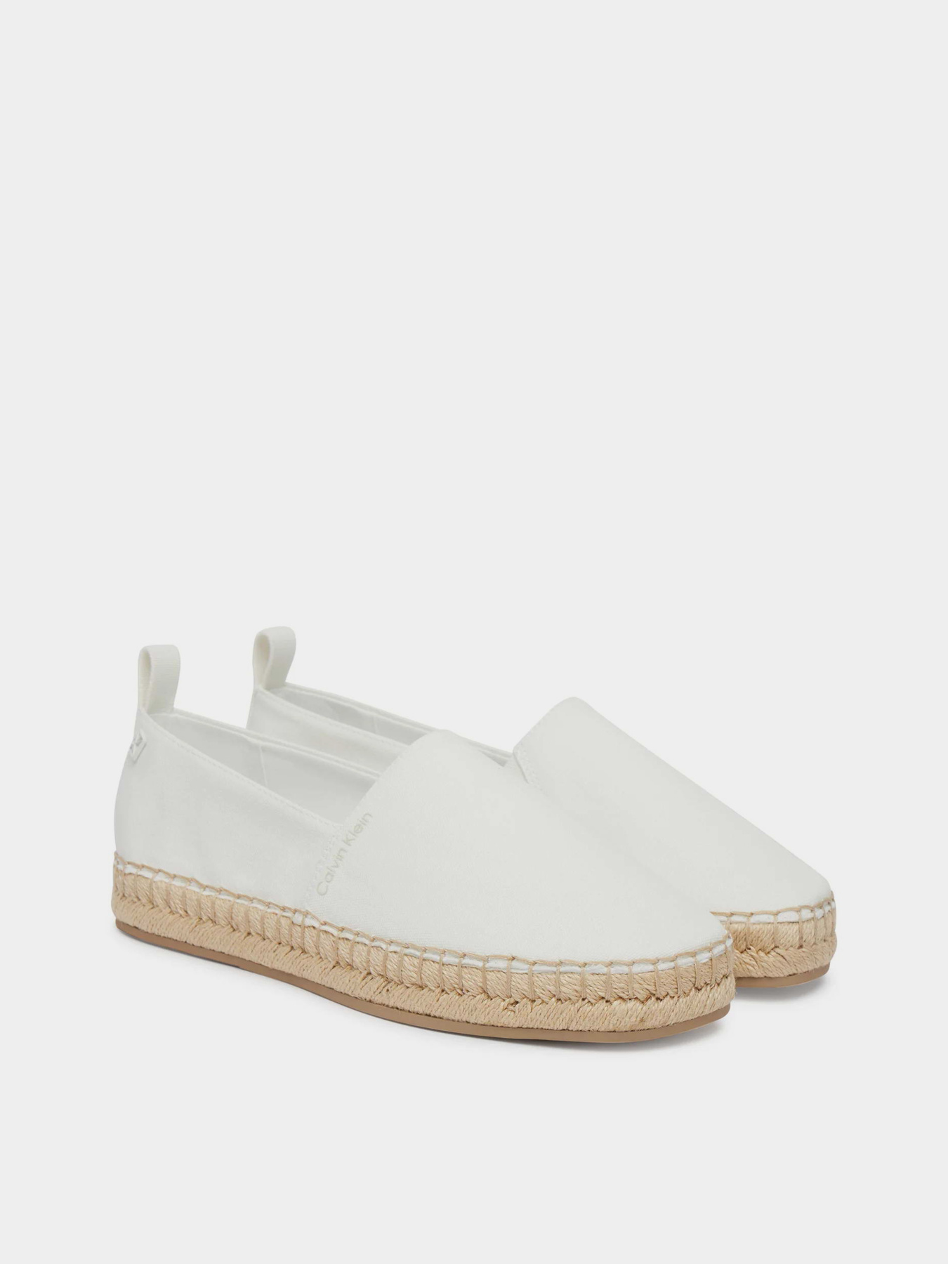 Сліпони та мокасини Calvin Klein OBLIQUE ESPADRILLE CANVAS модель HW0HW02931-YAD Сліпони та мокасини Calvin Klein OBLIQUE ESPADRILLE CANVAS модель HW0HW02931-YAD Фото