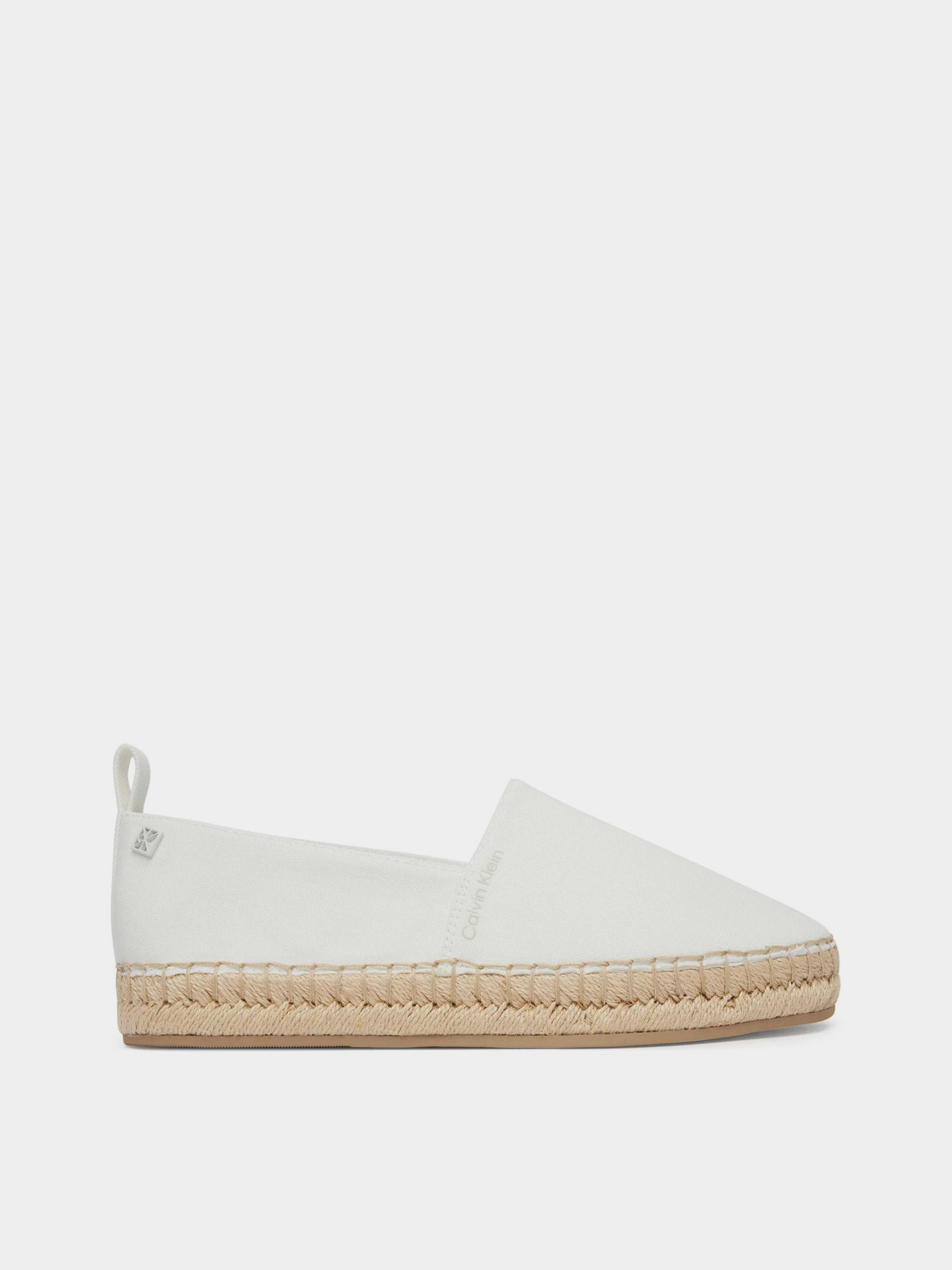 Сліпони та мокасини Calvin Klein OBLIQUE ESPADRILLE CANVAS модель HW0HW02931-YAD Сліпони та мокасини Calvin Klein OBLIQUE ESPADRILLE CANVAS модель HW0HW02931-YAD Фото