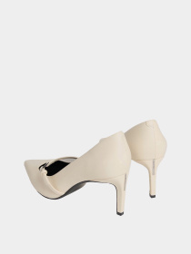 Туфлі та лофери Calvin Klein ESS STILETTO 70 MJ LTH HDW модель HW0HW02952-Z01 Фото