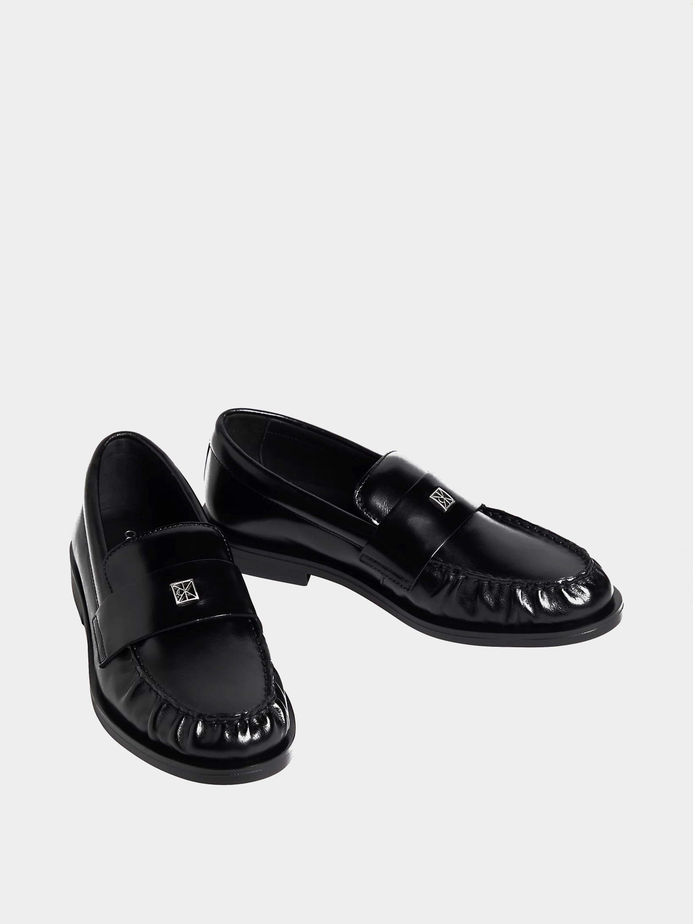 Туфлі та лофери Calvin Klein ROUND LOAFER LTH HDW модель HW0HW03031-0GJ Фото