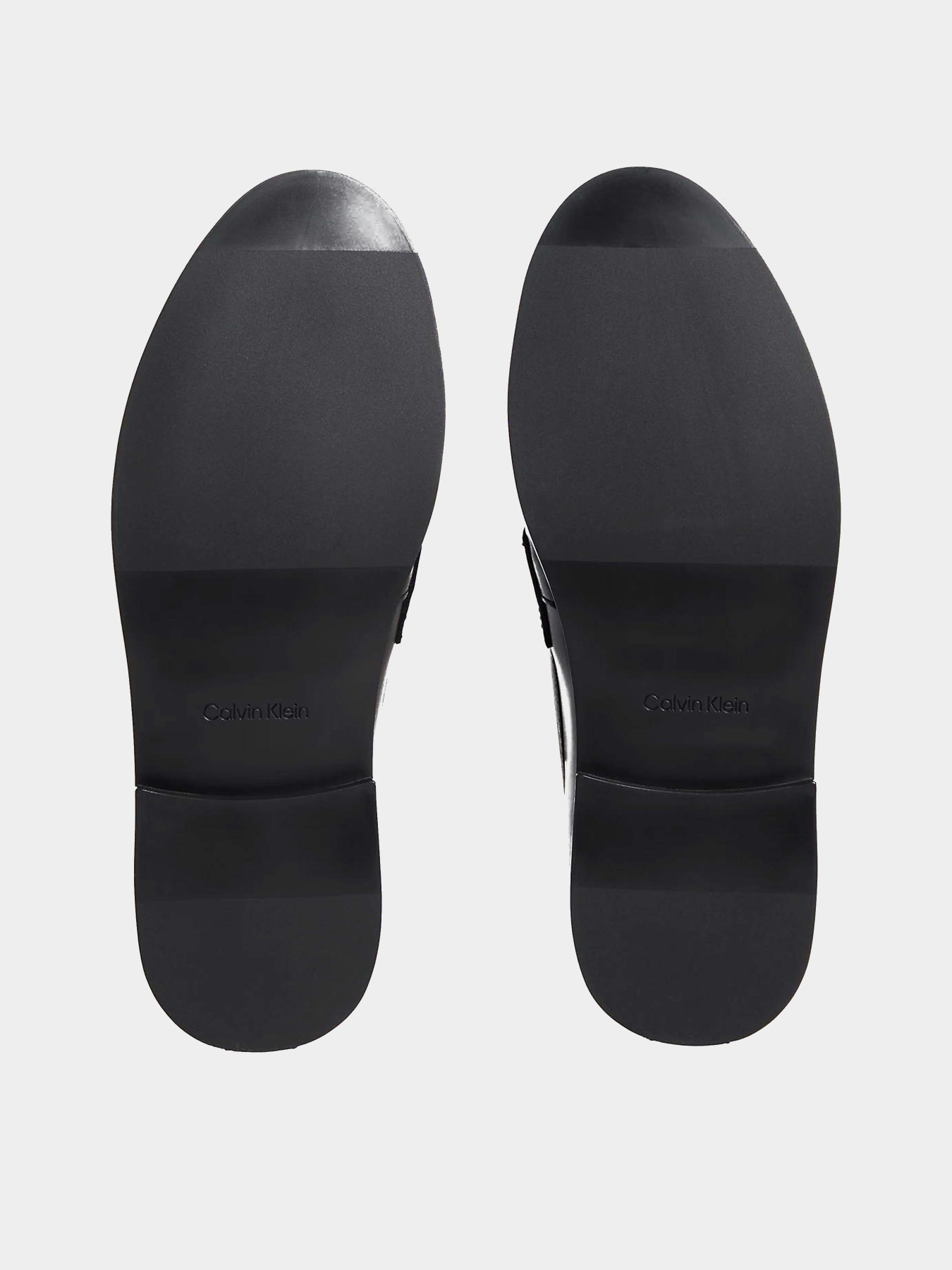 Туфлі та лофери Calvin Klein ROUND LOAFER LTH HDW модель HW0HW03031-0GJ Фото