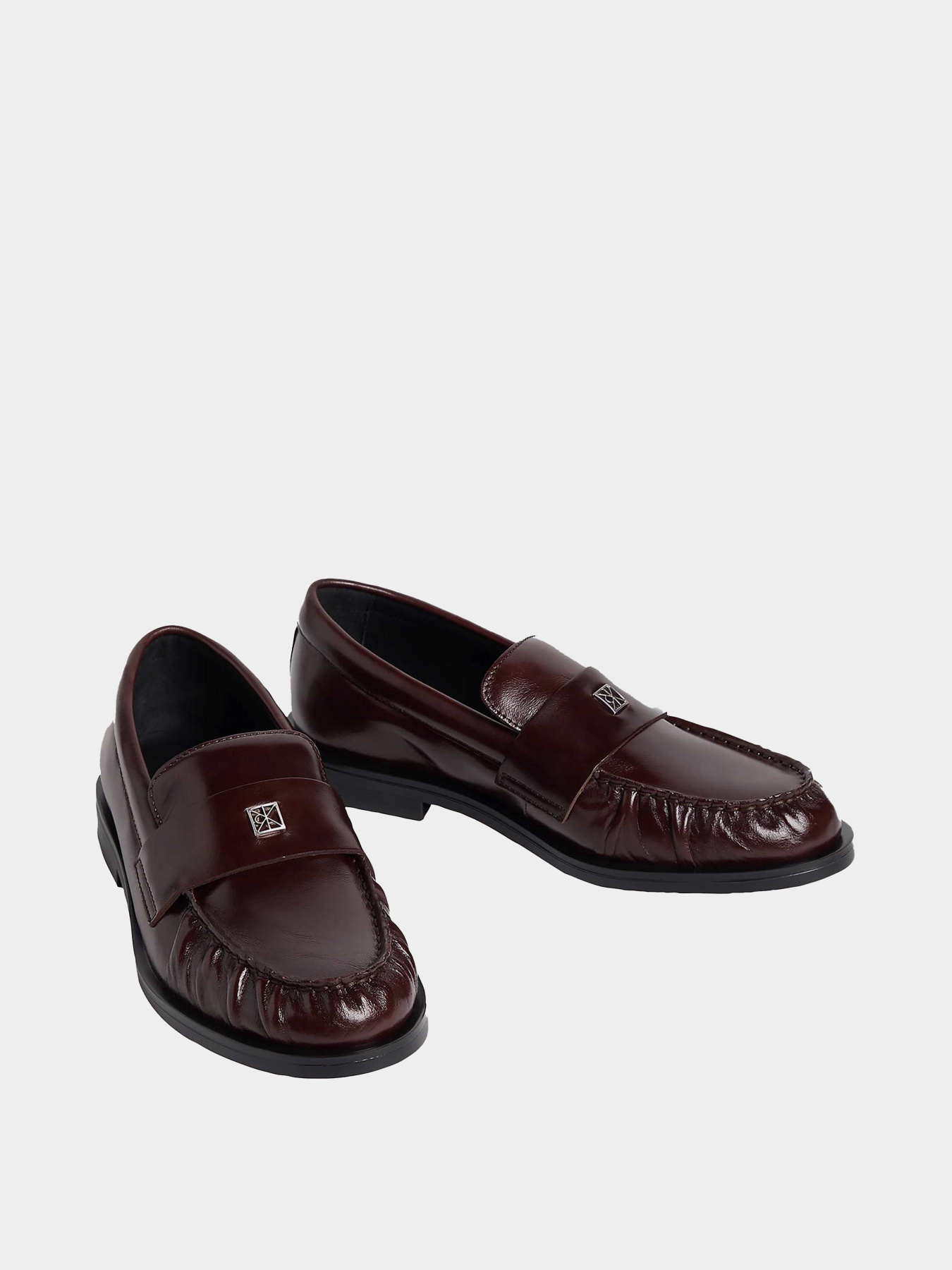 Туфлі та лофери Calvin Klein ROUND LOAFER LTH HDW модель HW0HW03031-VH2 Туфлі та лофери Calvin Klein ROUND LOAFER LTH HDW модель HW0HW03031-VH2 Фото