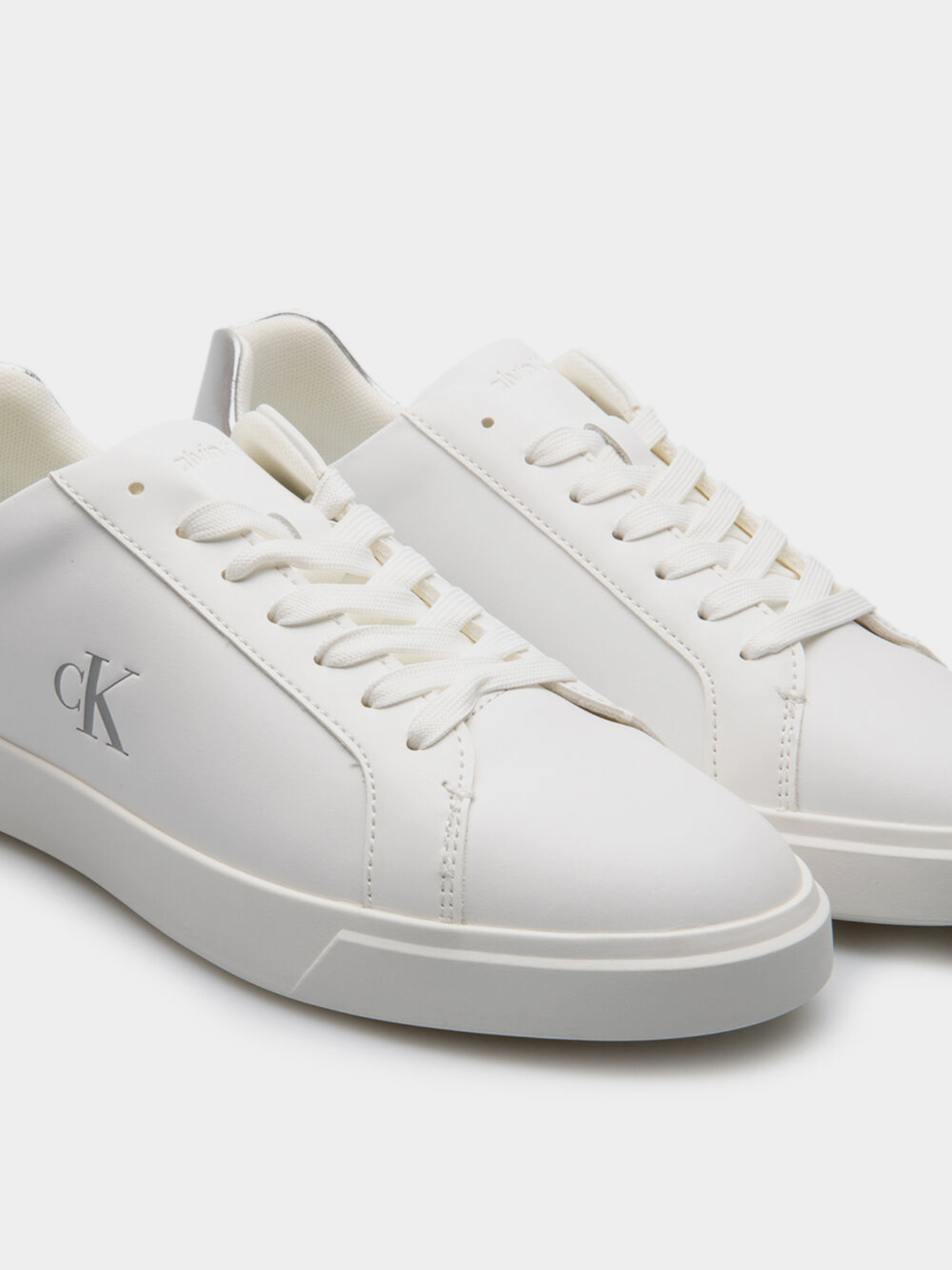 Кеди Calvin Klein LOW PRO CUPS LACEUP LTH MET модель HW0HW02846-0K8 Фото
