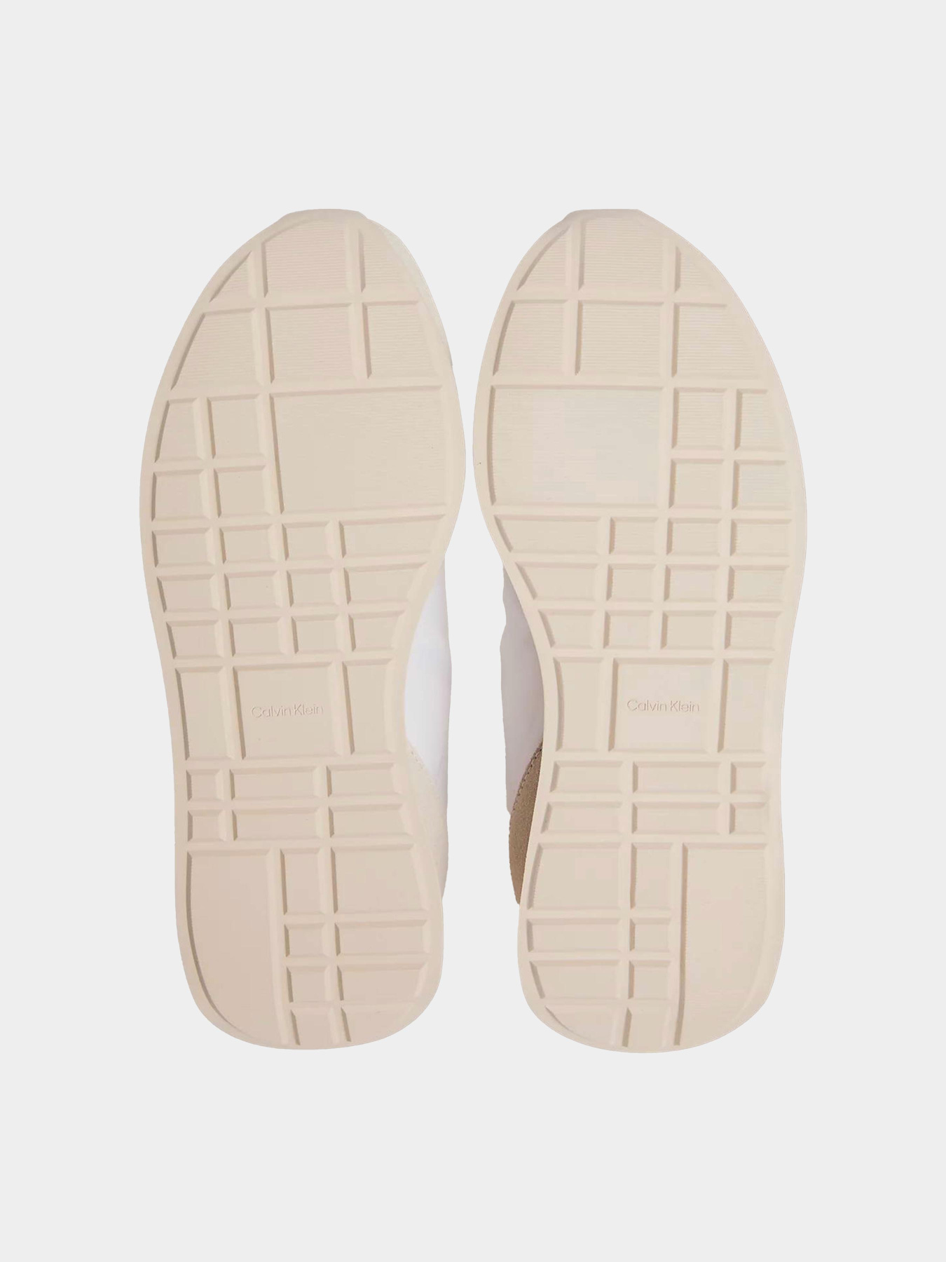 Кросівки Calvin Klein RETRO RUNNER ESS MIX MAT модель YW0YW01990-0GF Кросівки Calvin Klein RETRO RUNNER ESS MIX MAT модель YW0YW01990-0GF Фото