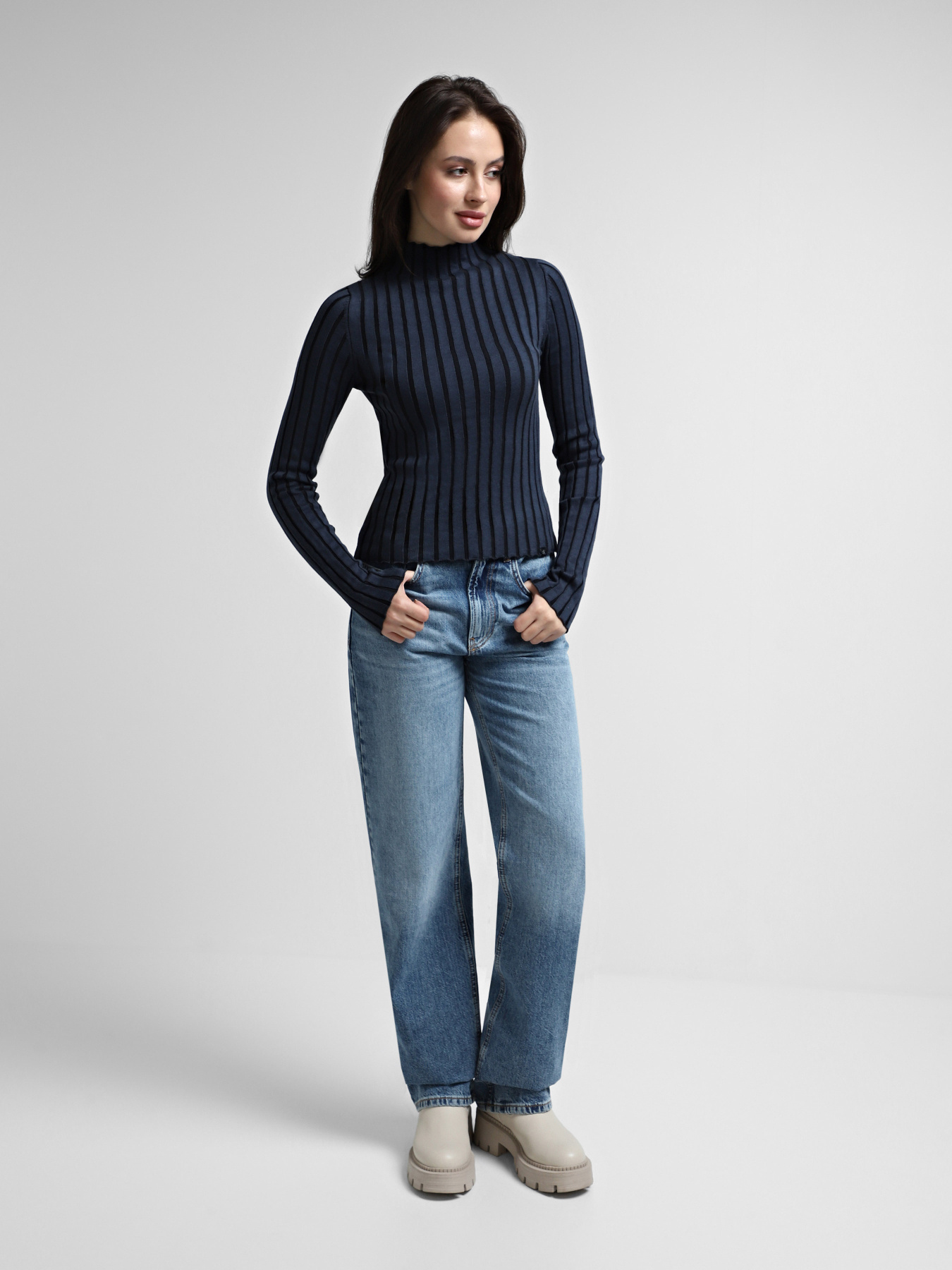 Светри та кардигани Calvin Klein Jeans модель J20J224219-PPK Светри та кардигани Calvin Klein Jeans модель J20J224219-PPK Фото