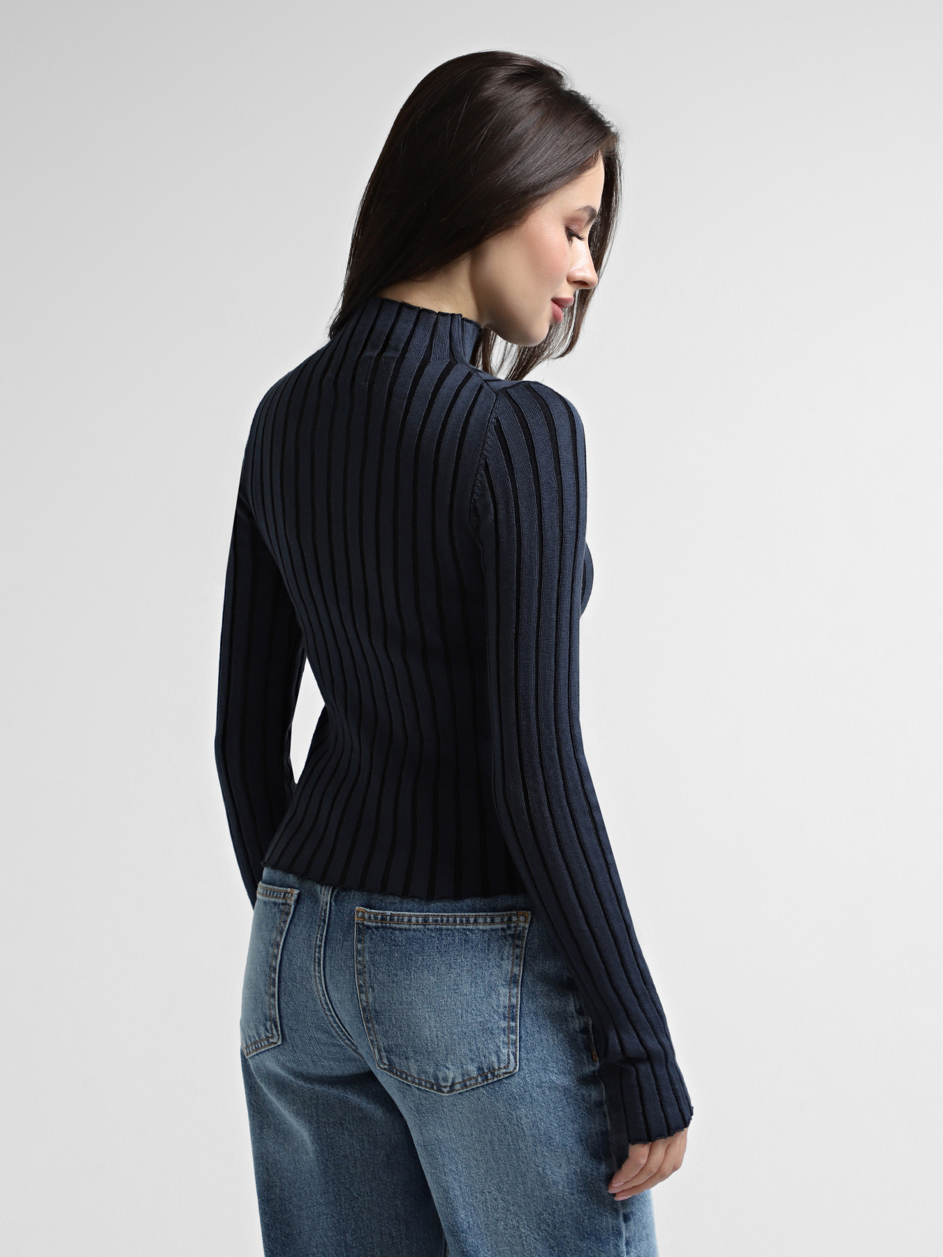Светри та кардигани Calvin Klein Jeans модель J20J224219-PPK Светри та кардигани Calvin Klein Jeans модель J20J224219-PPK Фото