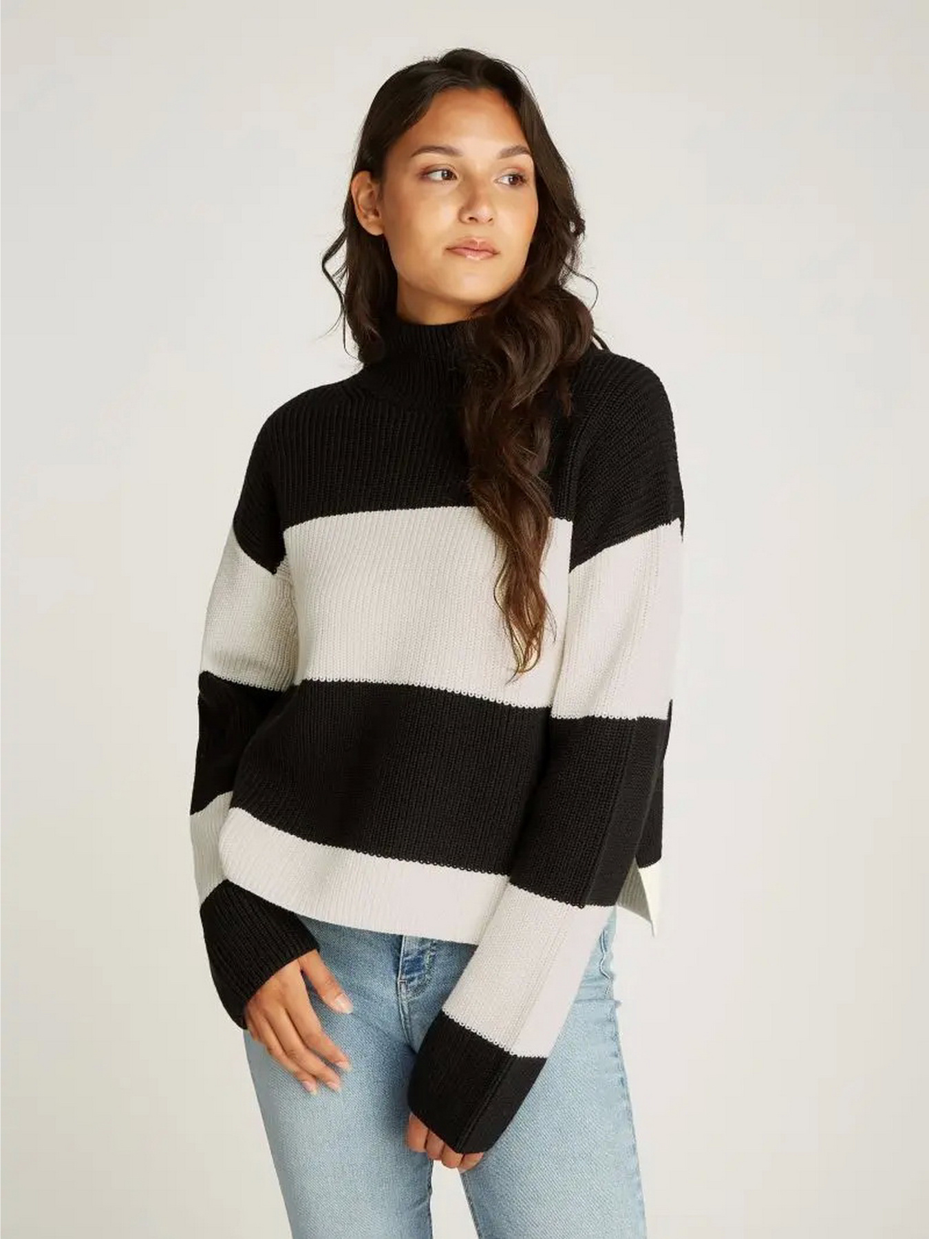Светри та кардигани Calvin Klein Jeans модель J20J224227-YBI Светри та кардигани Calvin Klein Jeans модель J20J224227-YBI Фото