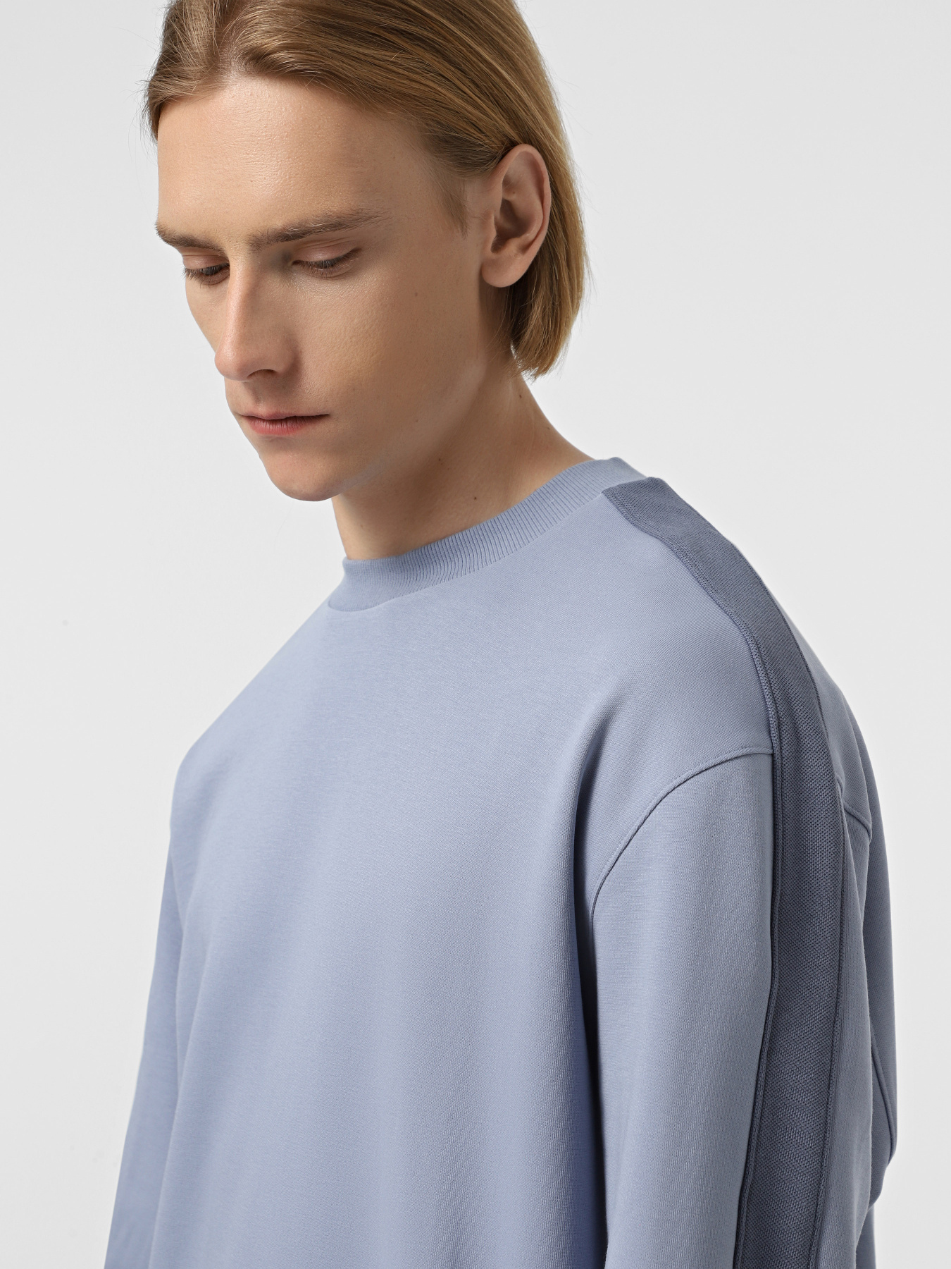 Худі та світшоти Calvin Klein Jeans модель J30J327230-CKG Худі та світшоти Calvin Klein Jeans модель J30J327230-CKG Фото