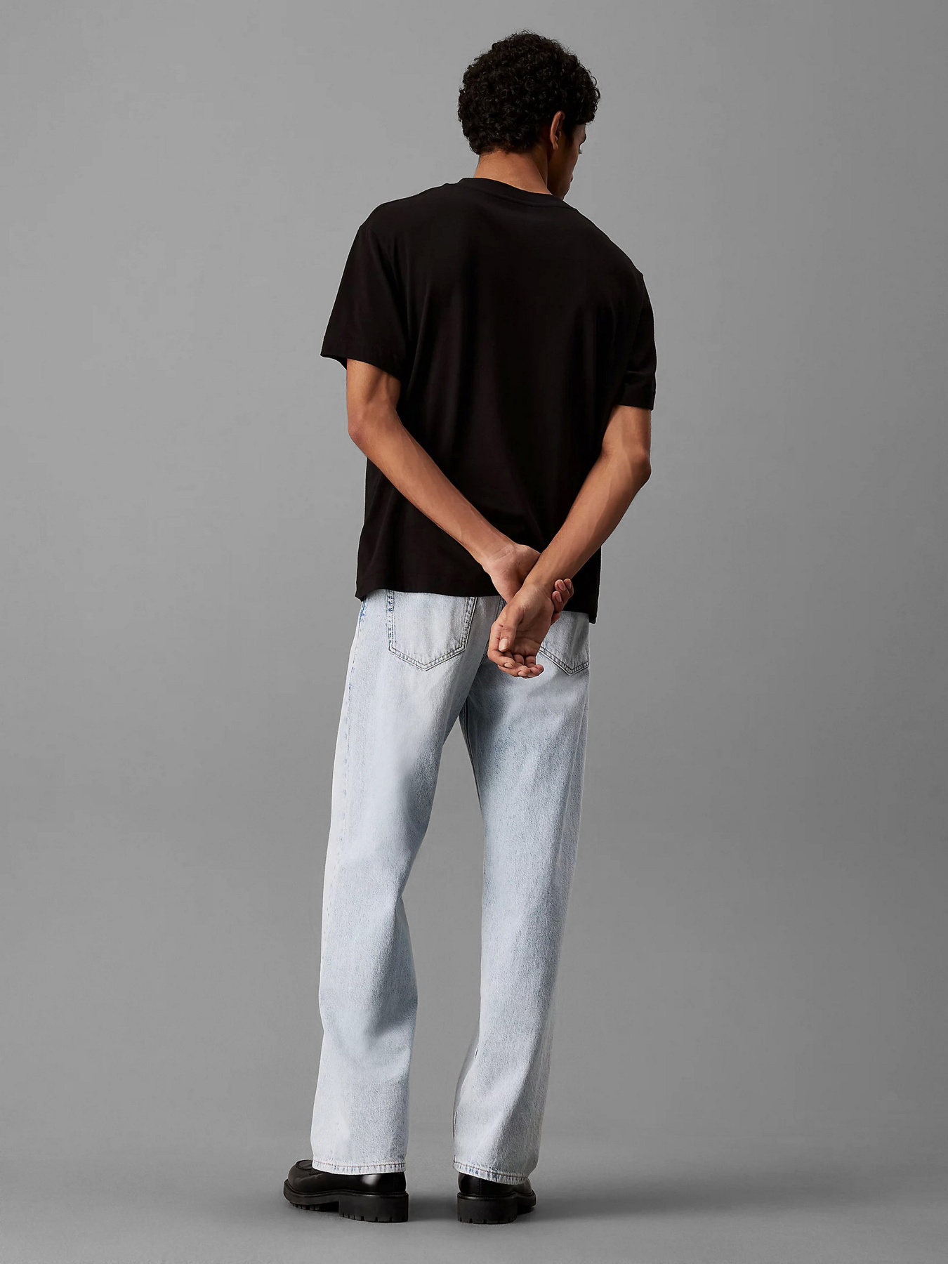 Футболки и поло Calvin Klein Jeans модель J30J327483-BEH Фото