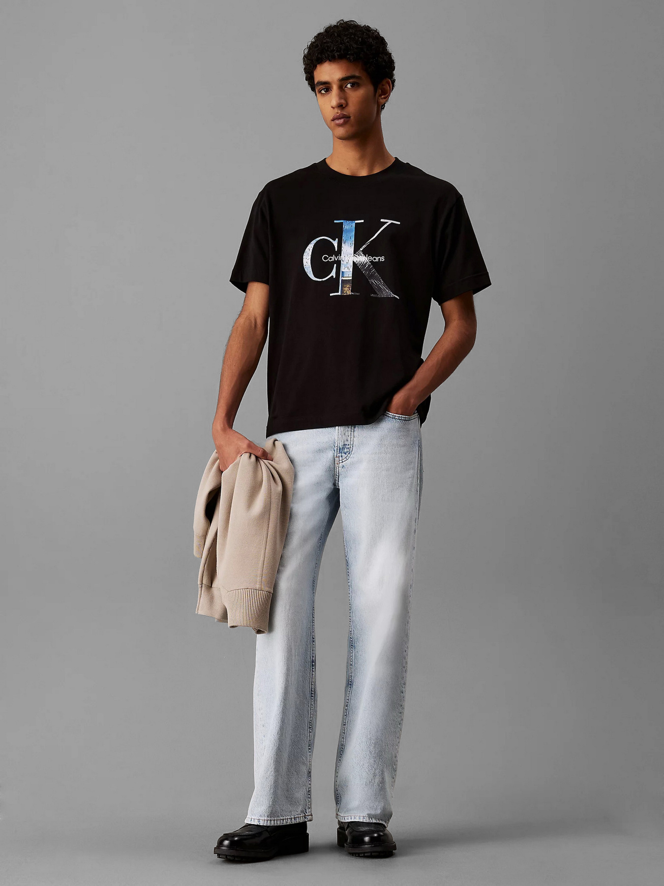 Футболки и поло Calvin Klein Jeans модель J30J327483-BEH Фото