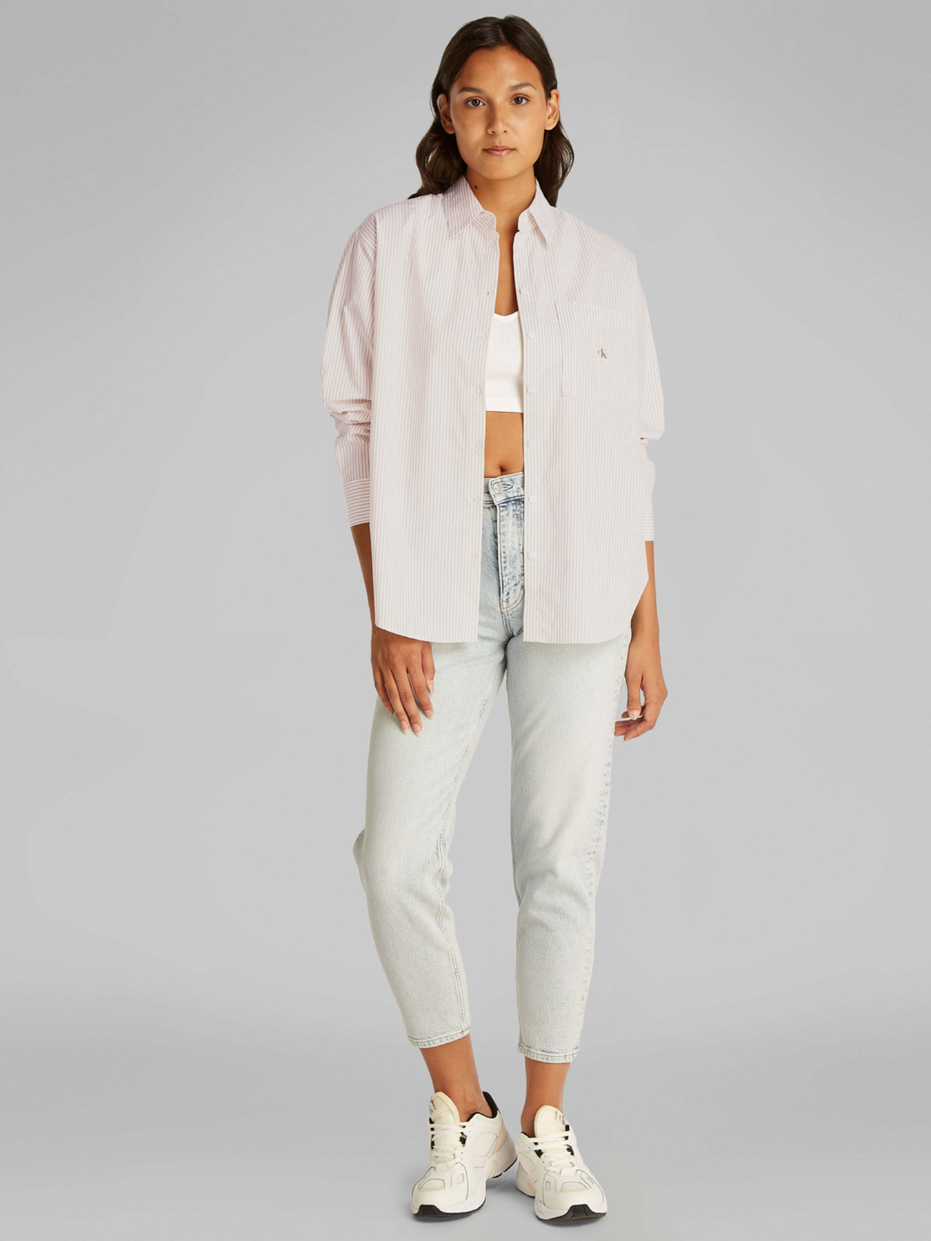 Рубашки Calvin Klein Jeans модель J20J224436-YAA Рубашки Calvin Klein Jeans модель J20J224436-YAA Фото