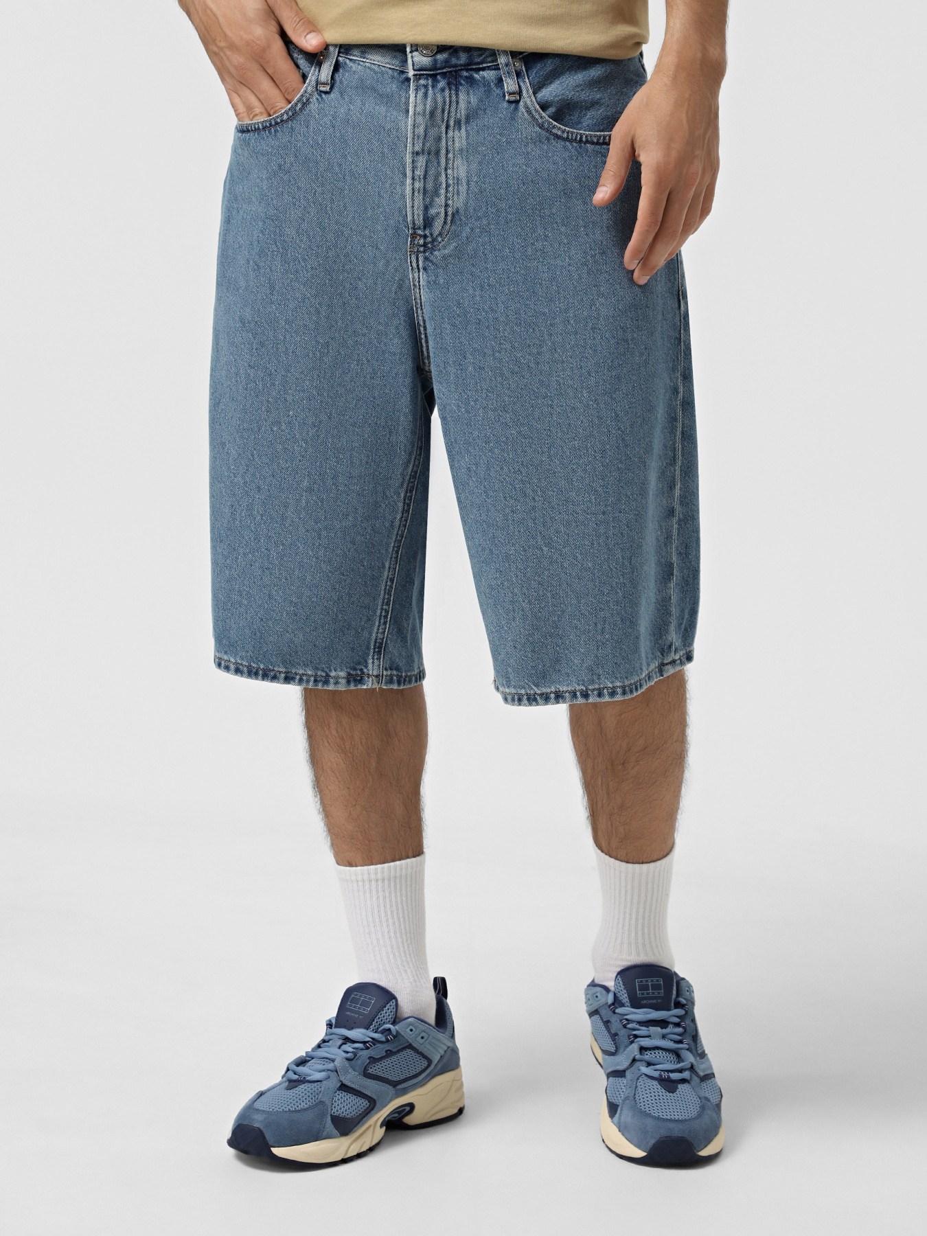 Шорти Calvin Klein Jeans модель J30J327187-1A4 Фото