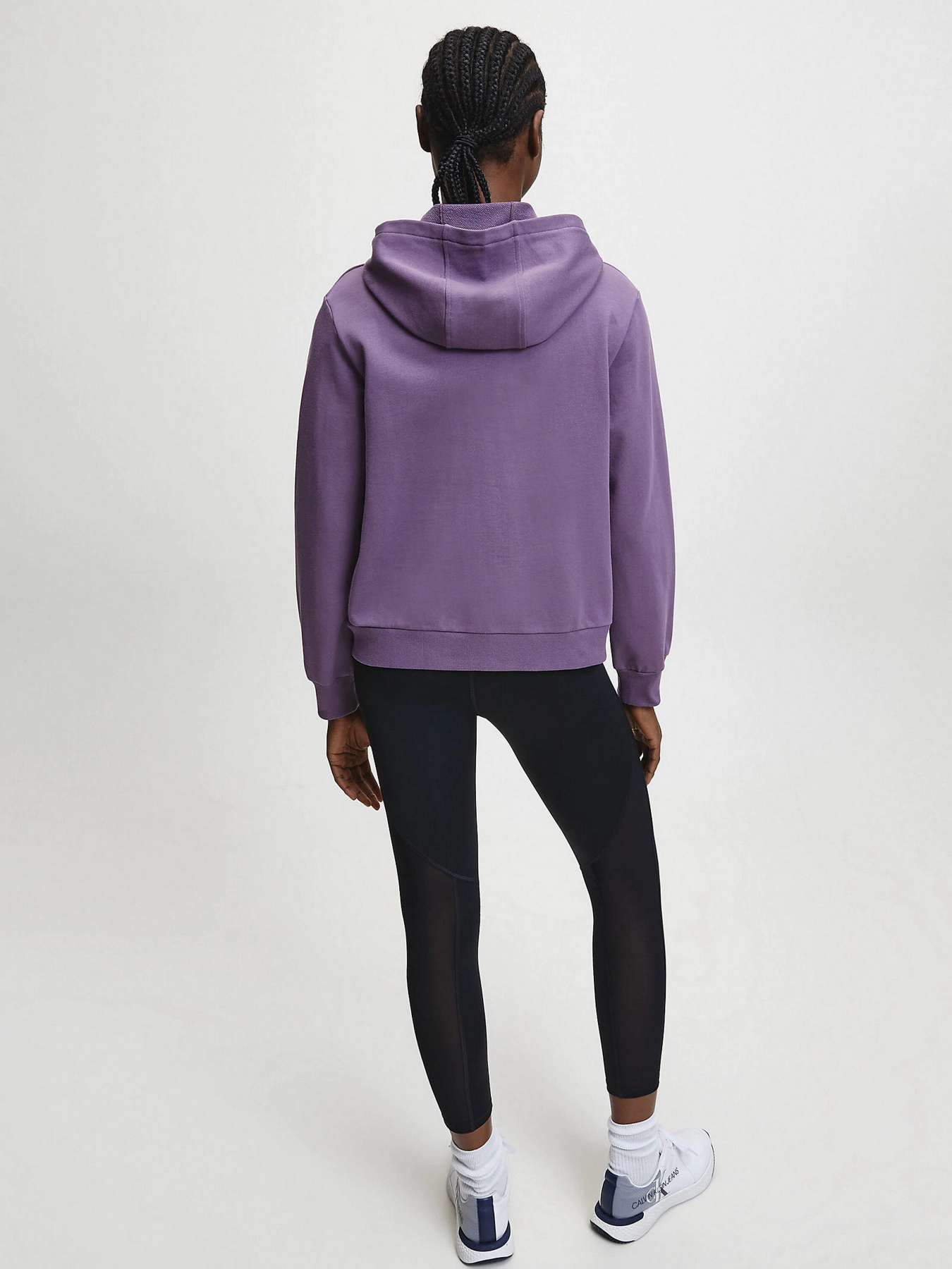 Худі та світшоти Calvin Klein модель 00GWT0J460-510 Худі та світшоти Calvin Klein модель 00GWT0J460-510 Фото