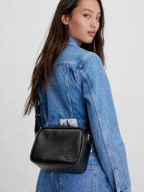 Сумки Calvin Klein Ultralight Dbl Zip Camera Bag21 модель K60K610326-BDS Фото