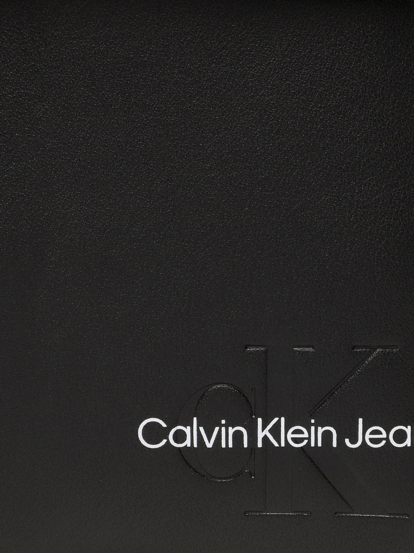 Аксессуары для смартфонов Calvin Klein модель K60K610608-BDS Аксессуары для смартфонов Calvin Klein модель K60K610608-BDS Фото