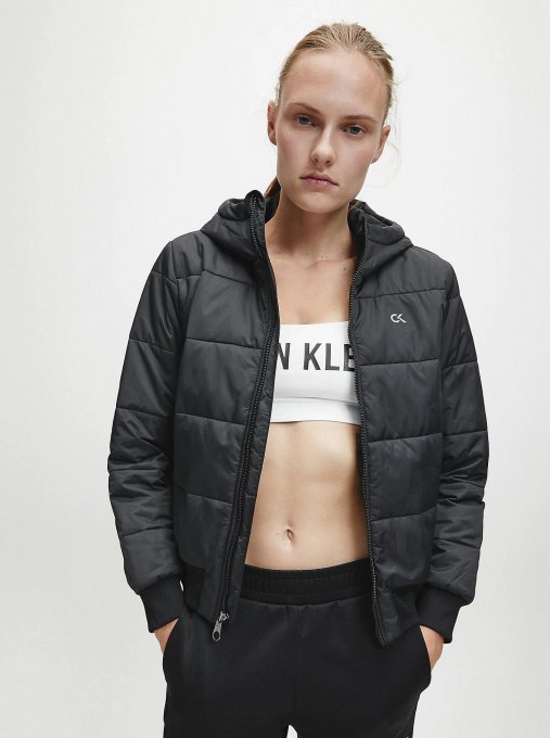 Куртки и дубленки Calvin Klein модель 00GWF0O554-010 Фото