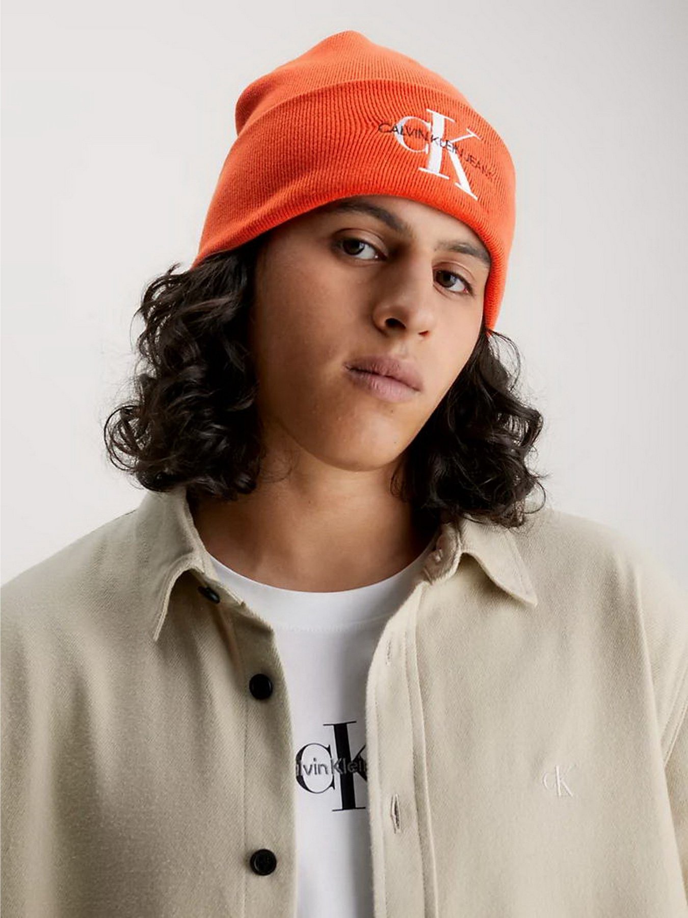 Шапки та кепки Calvin Klein Monologo Embro Beanie модель K50K511160-SEC Шапки та кепки Calvin Klein Monologo Embro Beanie модель K50K511160-SEC Фото