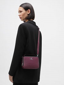 Сумки Calvin Klein Minimal Monogram Camera Bag18 модель K60K611222-VAC Фото