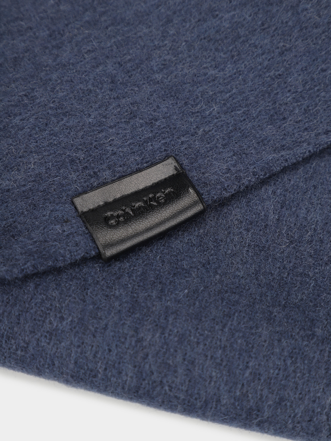 Шарфи та хустки Calvin Klein Classic Wool Woven Scarf модель K50K511008-BA7 Фото