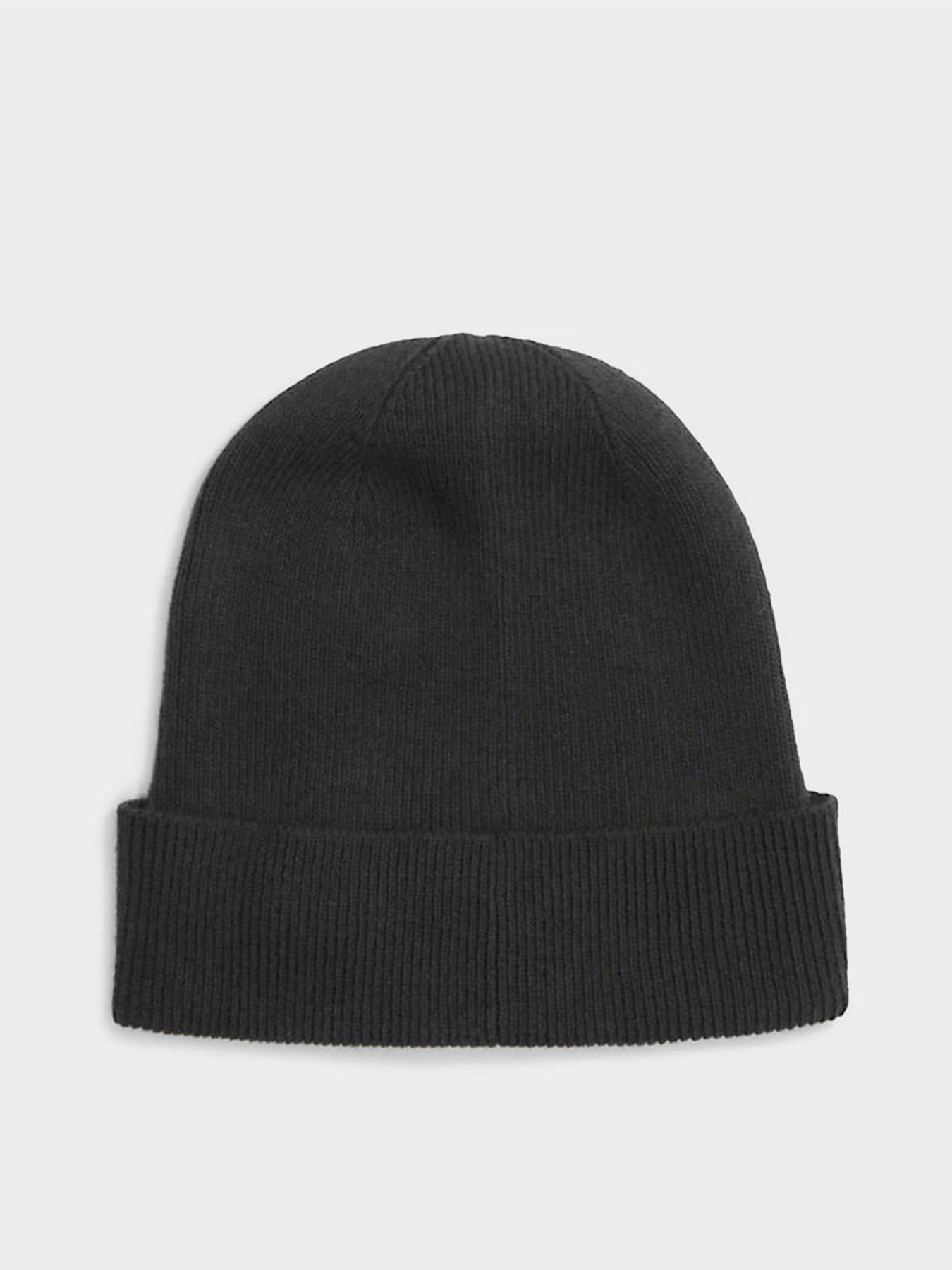 Шапки та кепки Calvin Klein Essential Knit Beanie модель K60K608519-BAX Шапки та кепки Calvin Klein Essential Knit Beanie модель K60K608519-BAX Фото