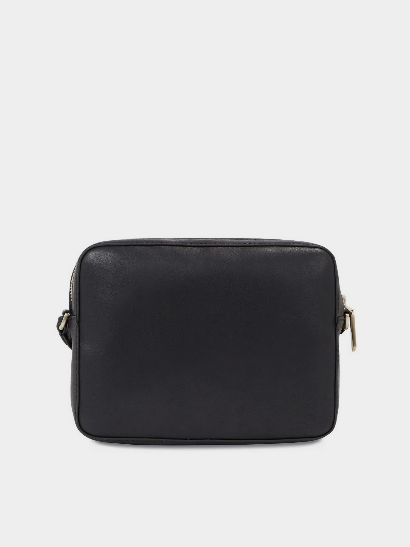 Сумки Calvin Klein Re-Lock Camera Bag W/Flap модель K60K611083-BEH Сумки Calvin Klein Re-Lock Camera Bag W/Flap модель K60K611083-BEH Фото