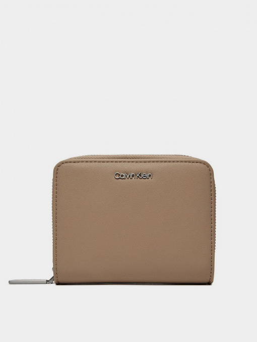 Кошельки Calvin Klein Ck Must Z/A Wallet W/Flap Md модель K60K607432-PFA Фото