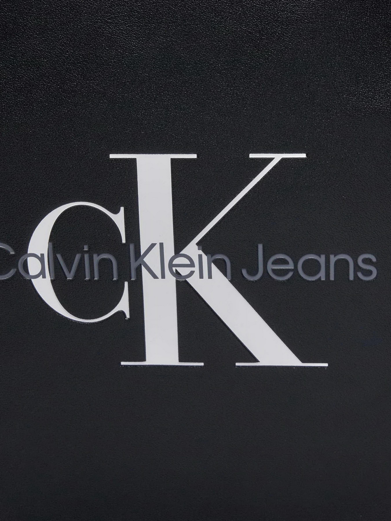 Сумки Calvin Klein Monogram Soft Reporter18 модель K50K511523-BEH Фото