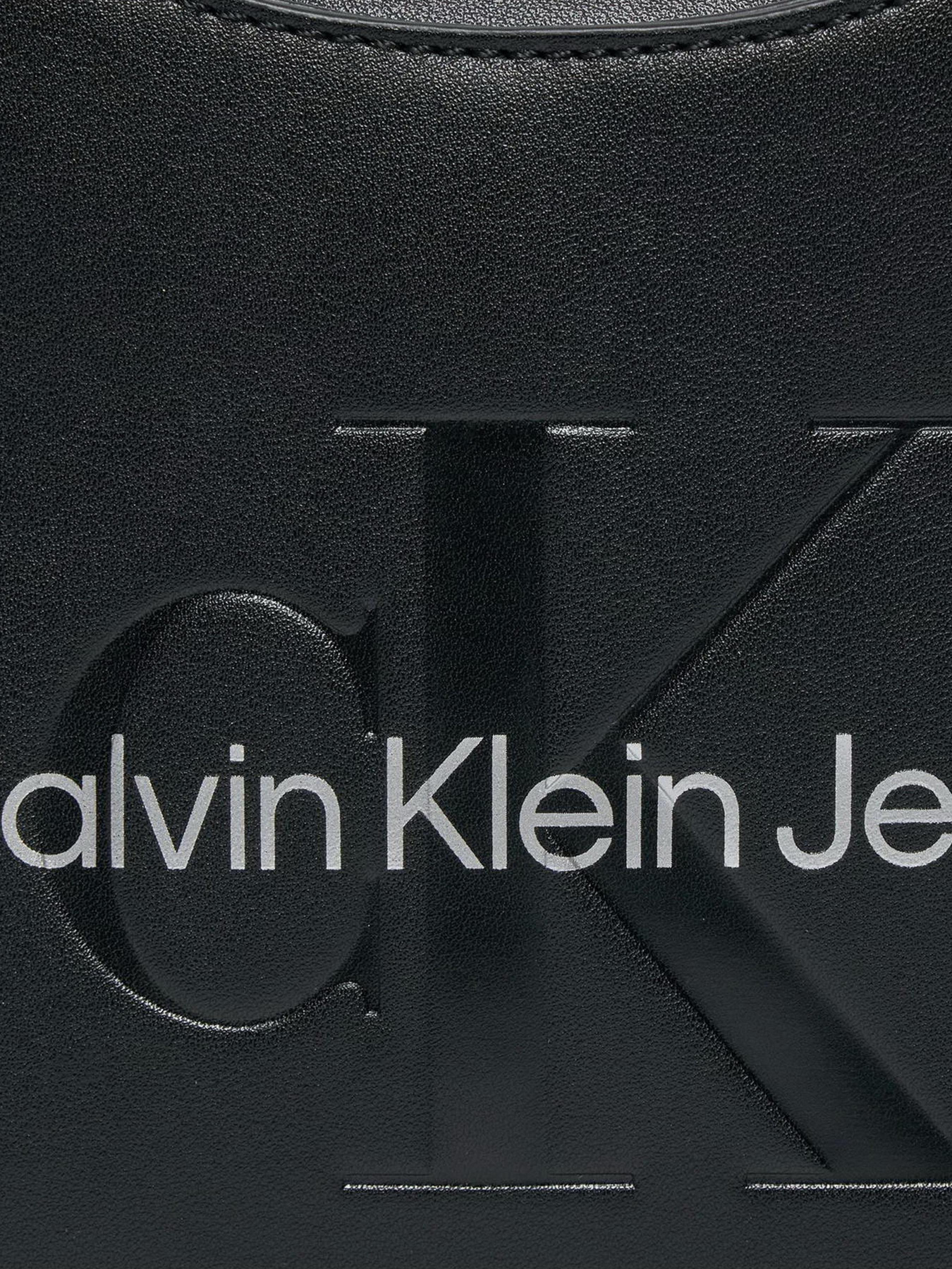 Сумки Calvin Klein Sculpted Arch Shoulderbag22 Mono модель K60K611548-0GL Фото