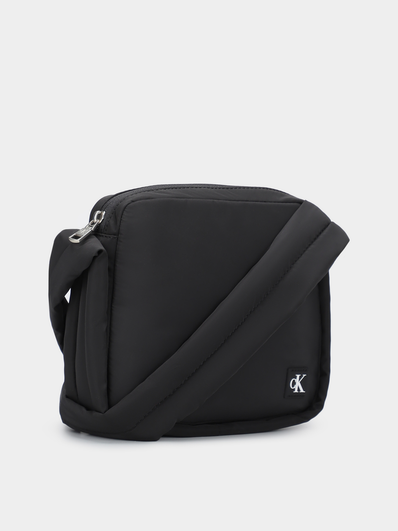 Сумки Calvin Klein Block Sq Camerabag21 Ny модель K60K611557-BEH Фото