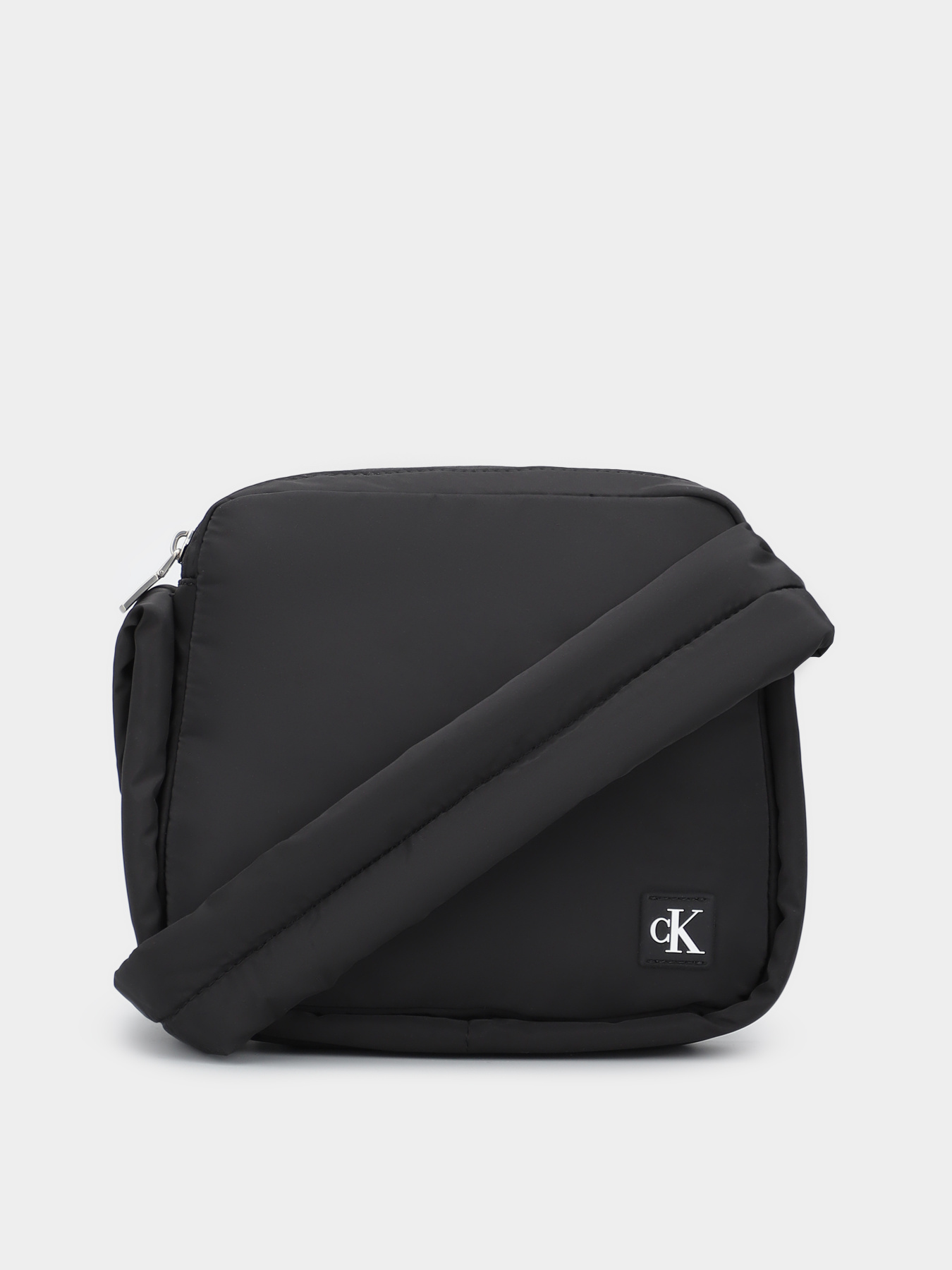 Сумки Calvin Klein Block Sq Camerabag21 Ny модель K60K611557-BEH Фото