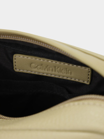 Сумки Calvin Klein Ck Must Reporter S модель K50K511606-MSS Фото
