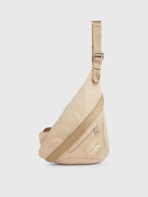 Сумки Calvin Klein Metaforms Rounded Cb Sling38 модель K50K511733-PF2 Фото