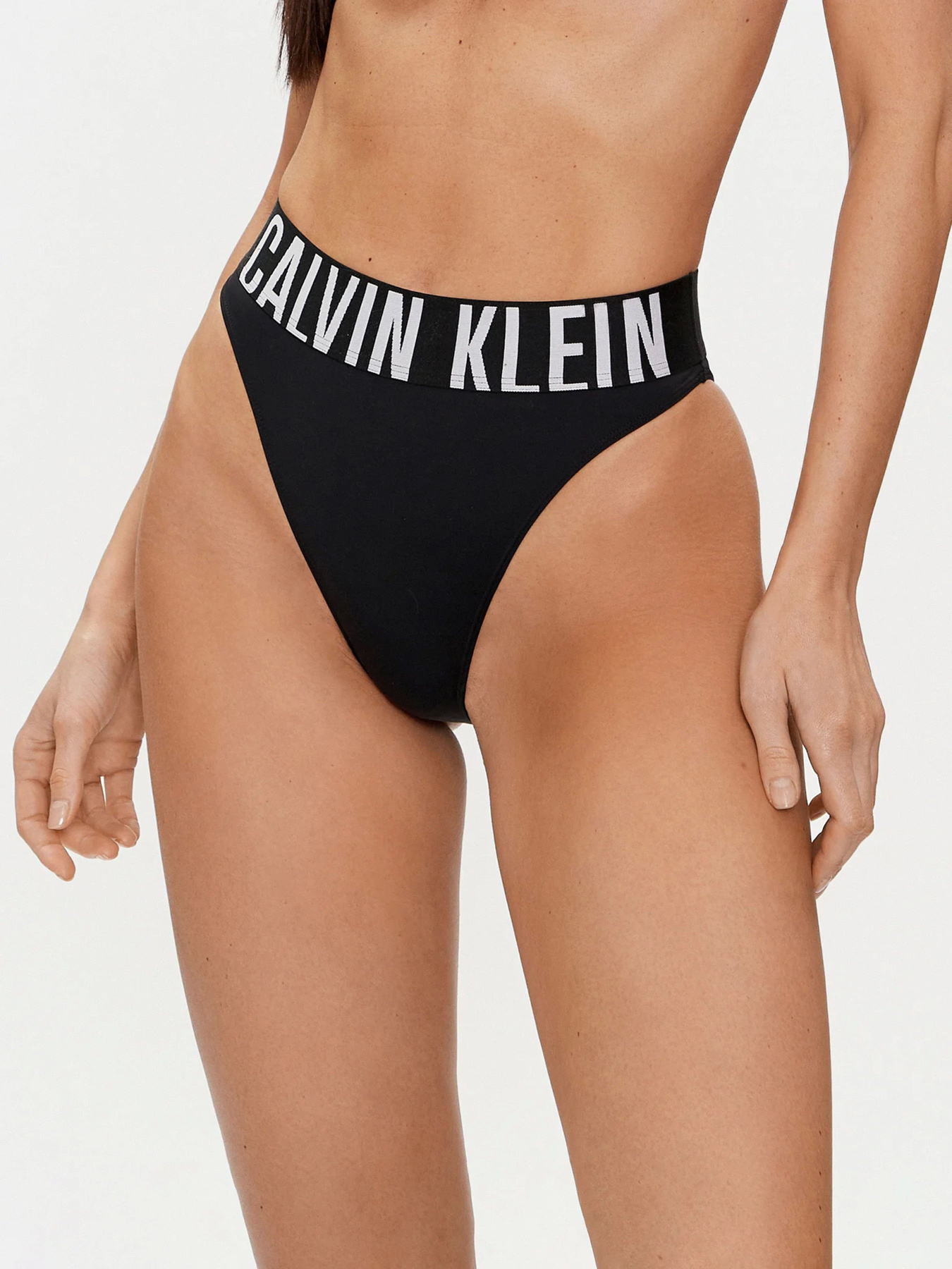 Нижнее белье Calvin Klein Underwear Intense Power Micro модель 000QF7639E-UB1 Нижнее белье Calvin Klein Underwear Intense Power Micro модель 000QF7639E-UB1 Фото