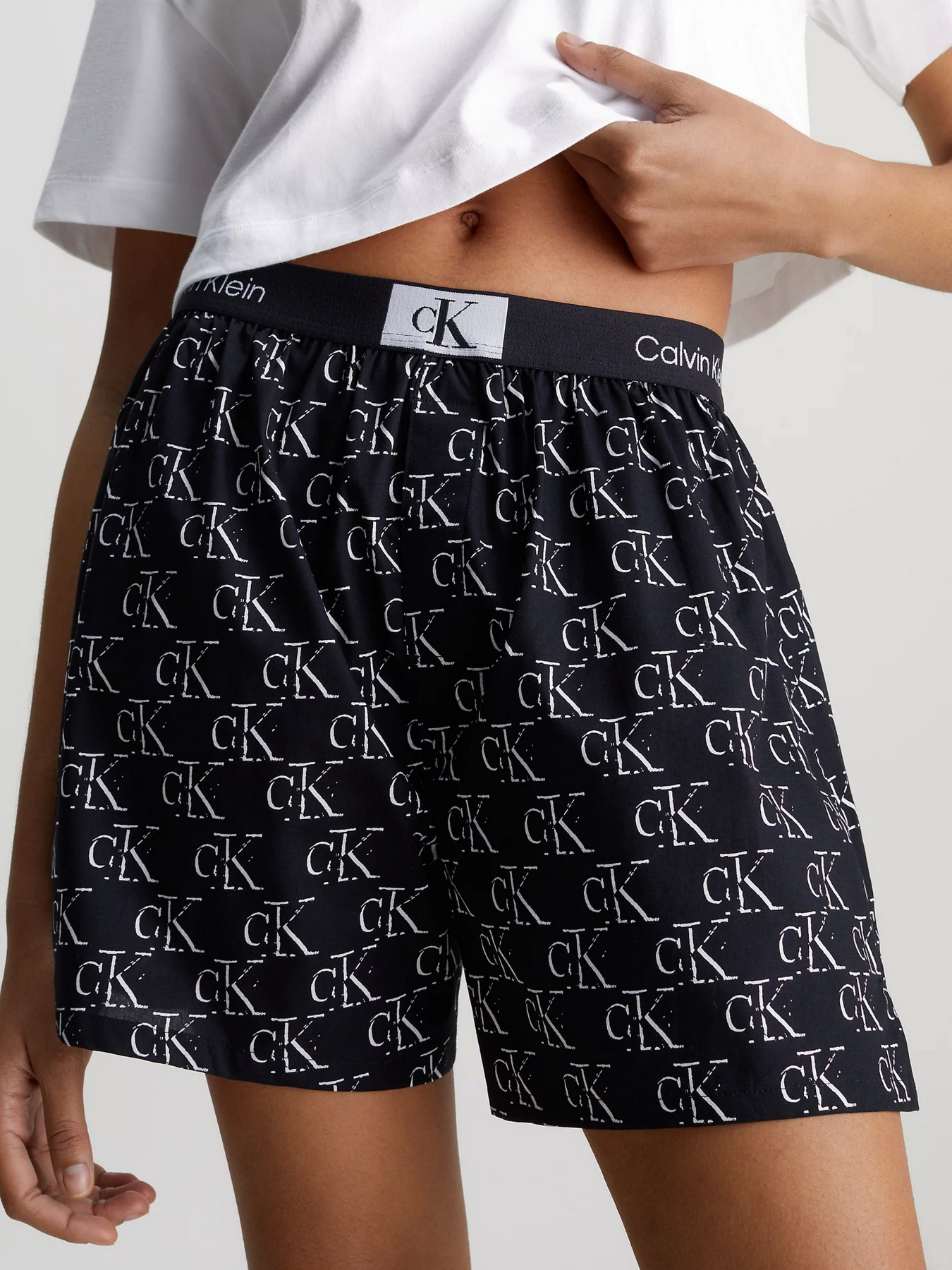 Одежда для дома и сна Calvin Klein Underwear 1996 Wovens Cotton модель 000QS7180E-LOC Одежда для дома и сна Calvin Klein Underwear 1996 Wovens Cotton модель 000QS7180E-LOC Фото