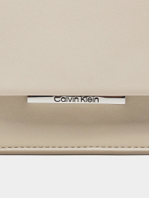 Сумки Calvin Klein Linear Shoulder модель K60K612158-PEG Фото