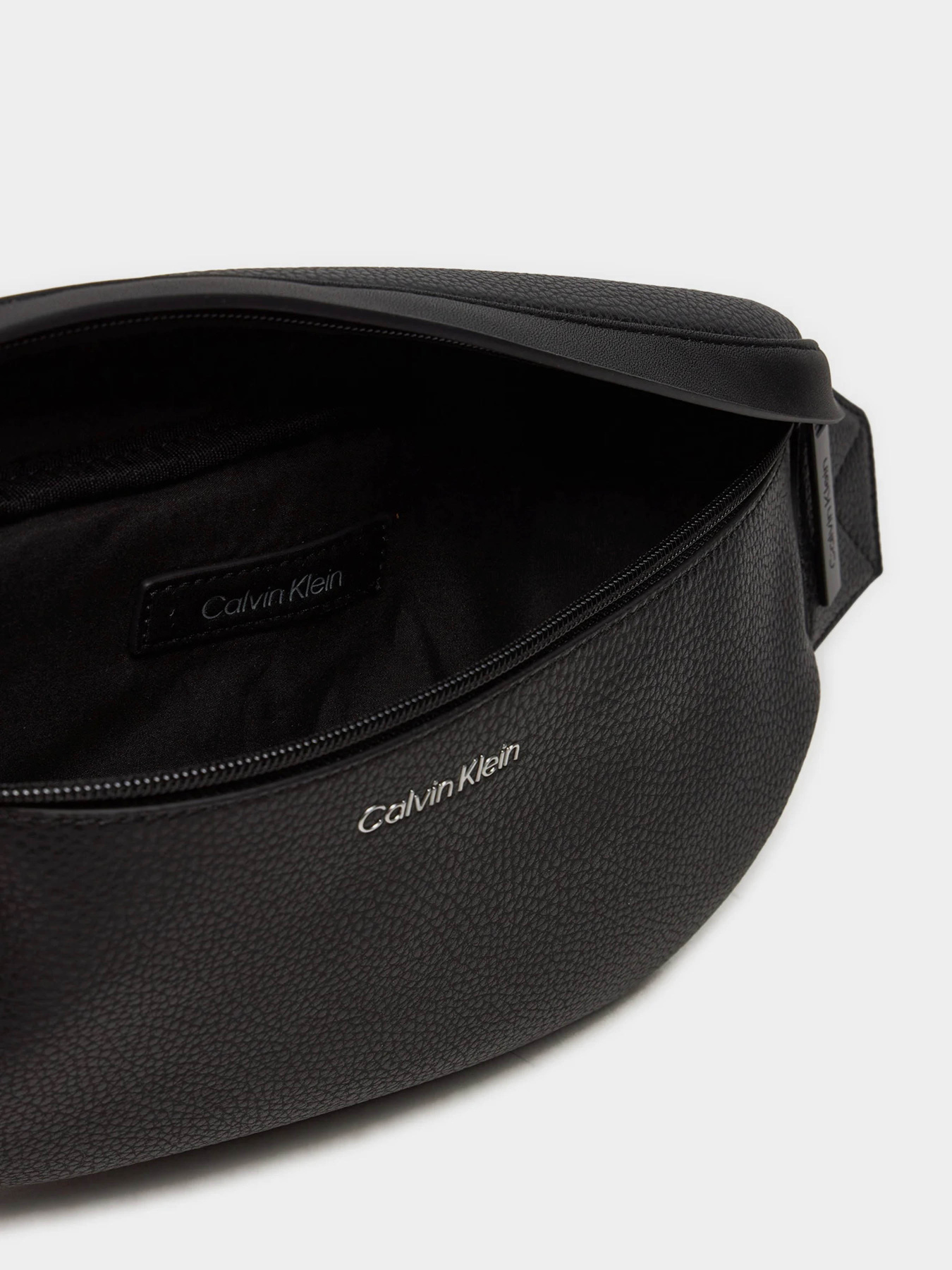 Сумки Calvin Klein Must Waistbag модель K50K512202-BEH Фото
