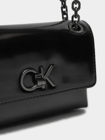 Сумки Calvin Klein Re-Lock Sm Shoulder модель K60K612558-BEH Фото