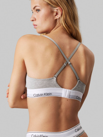 Нижнее белье Calvin Klein Underwear Modern Cotton модель 000QF5650E-P7A Фото