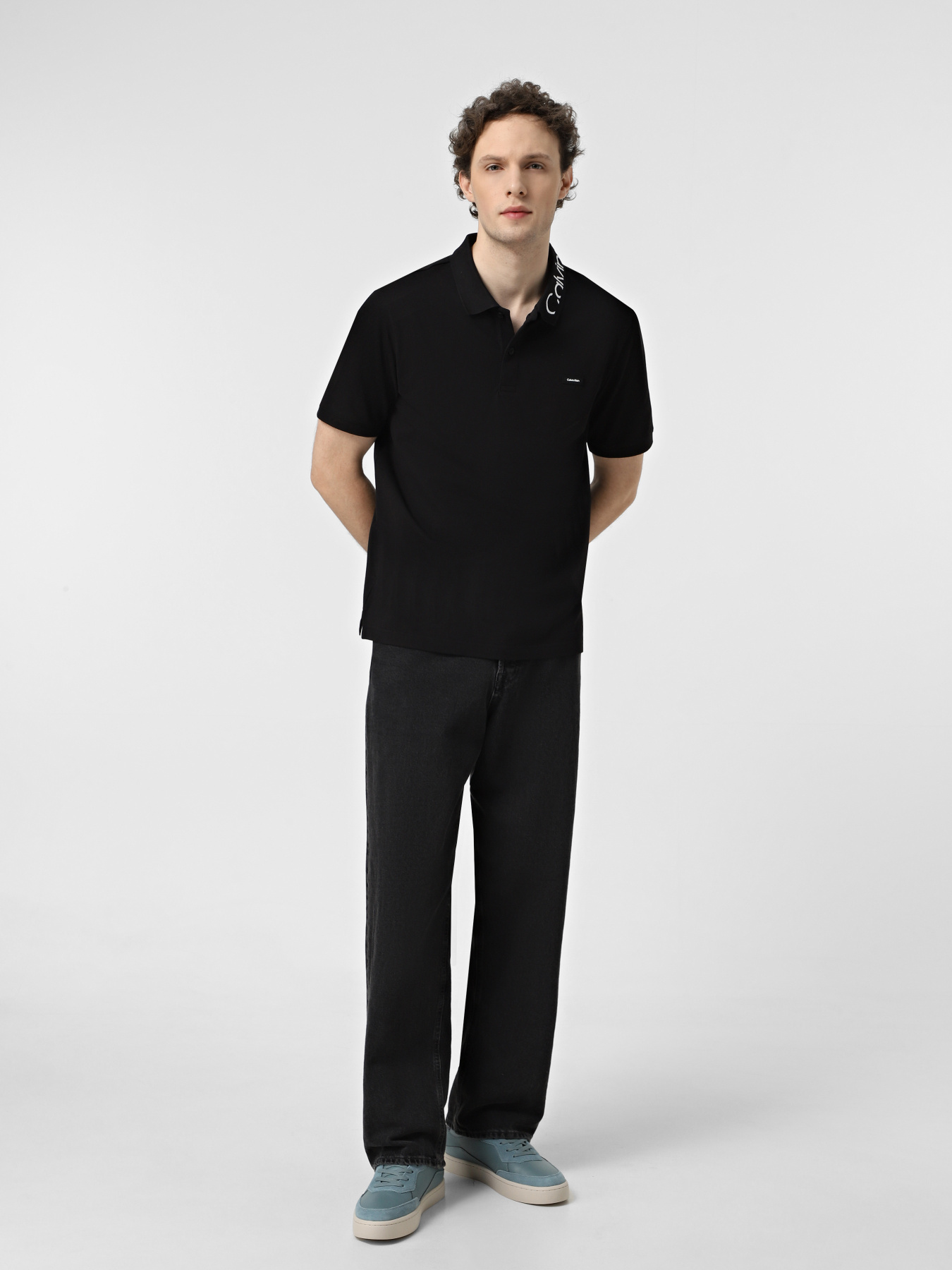 Футболки и поло Calvin Klein модель K10K112467-BEH Футболки и поло Calvin Klein модель K10K112467-BEH Фото