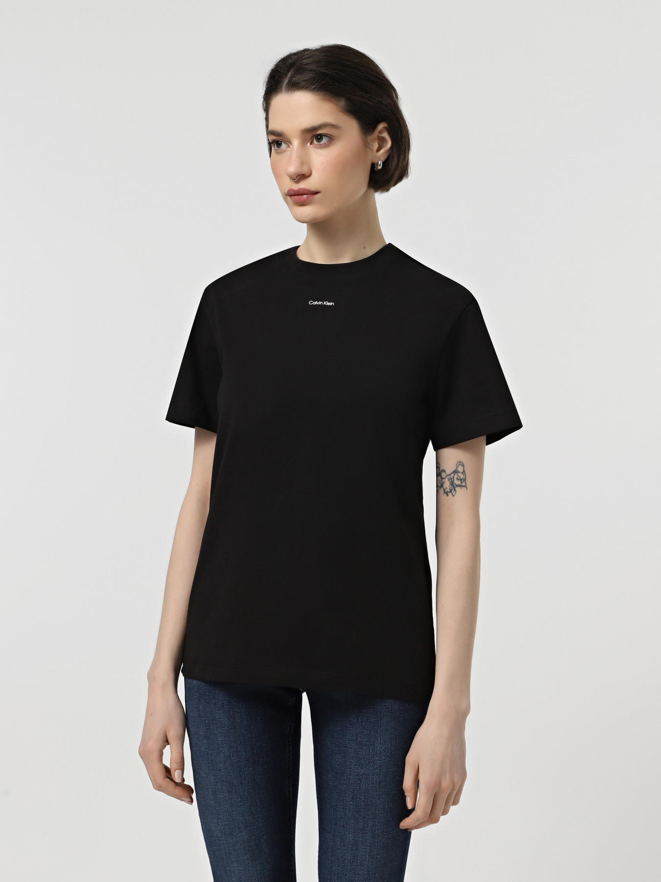 Футболки и поло Calvin Klein Nano Logo модель K20K207519-BEH Фото