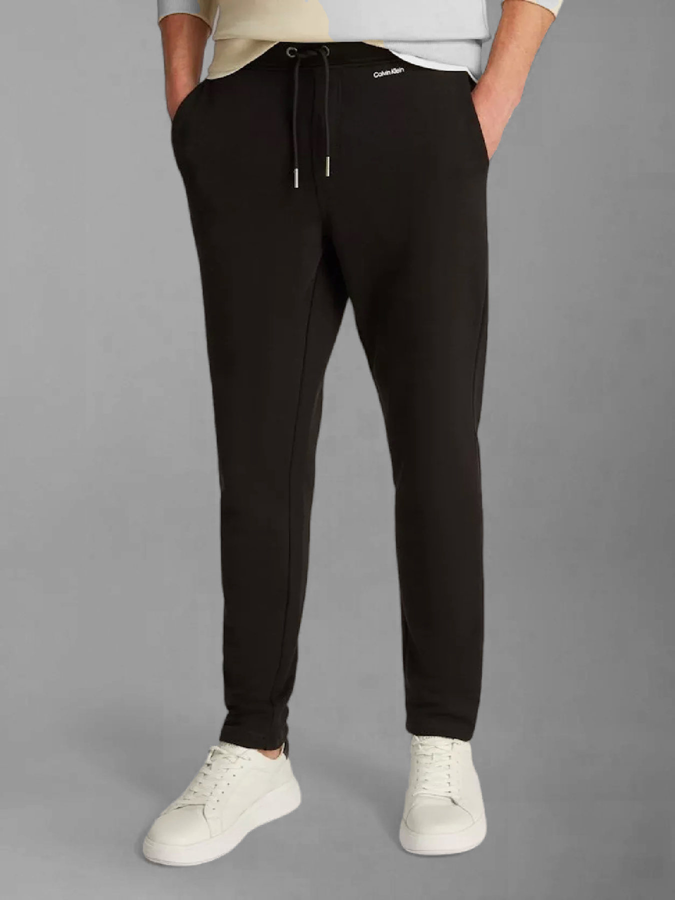 Брюки Calvin Klein Nano Logo модель K10K113654-BEH Брюки Calvin Klein Nano Logo модель K10K113654-BEH Фото