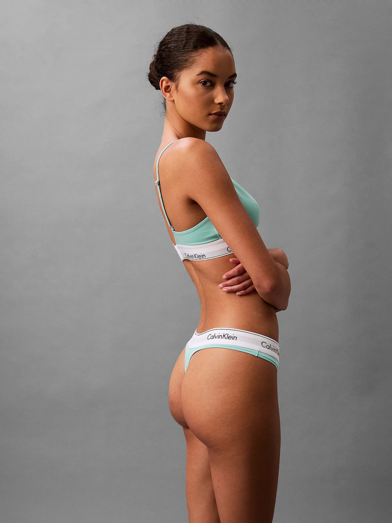 Нижнее белье Calvin Klein Underwear модель 0000F3786E-VOG Фото