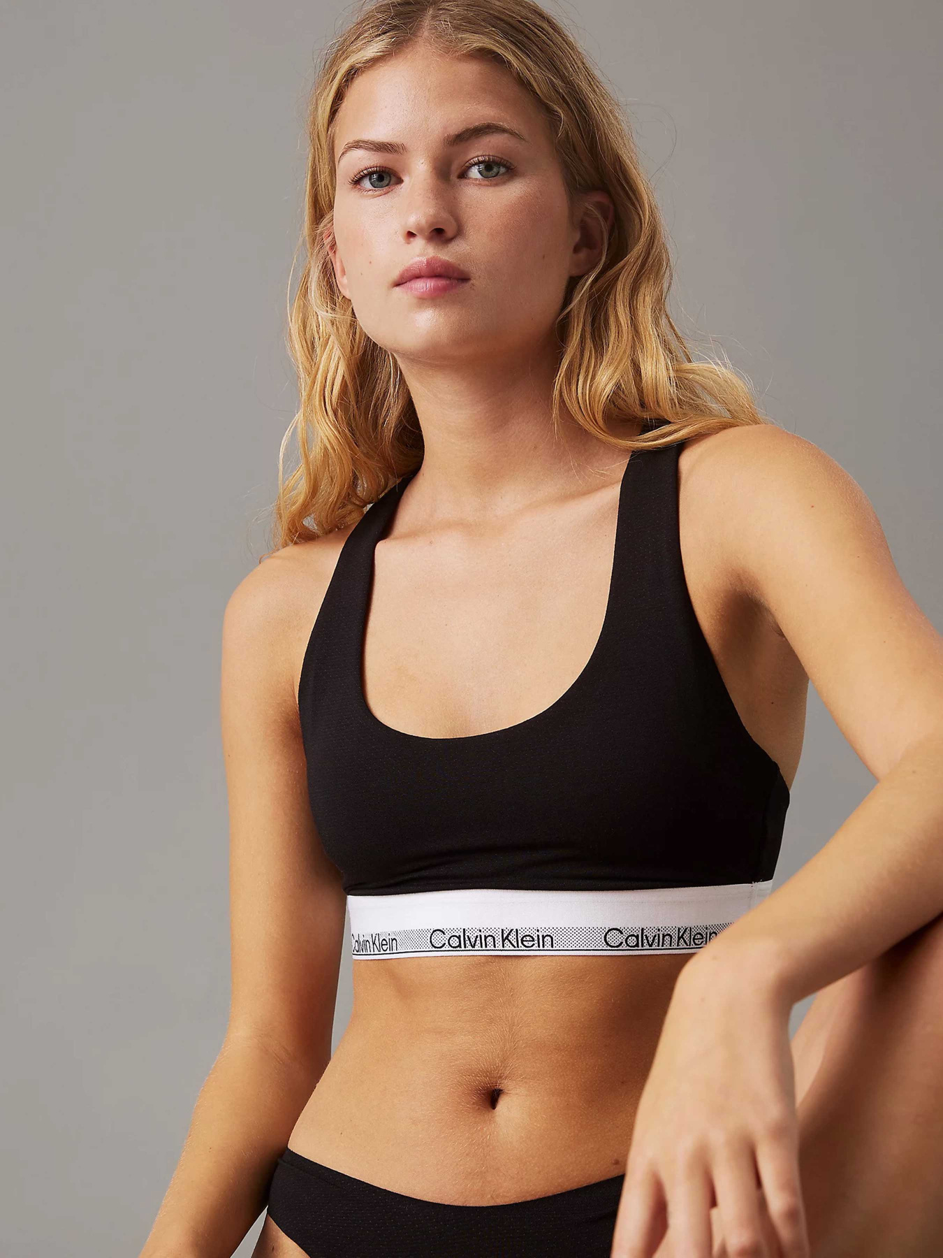 Нижнее белье Calvin Klein Underwear модель 000QF7969A-UB1 Фото