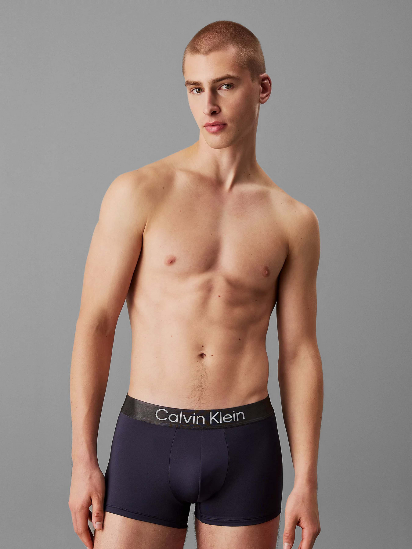 Нижнее белье Calvin Klein Underwear модель LV00NB4269-VSA Нижнее белье Calvin Klein Underwear модель LV00NB4269-VSA Фото