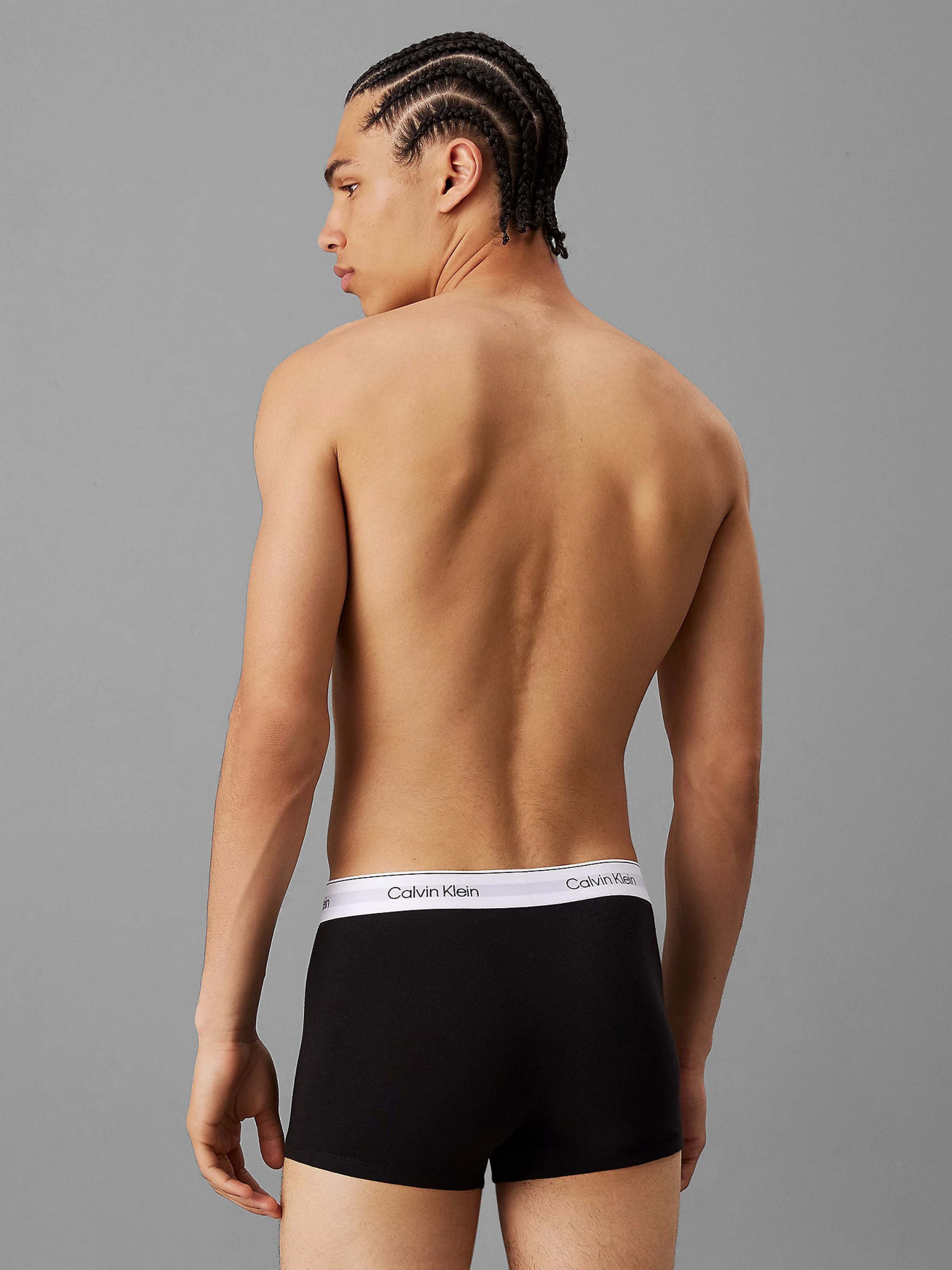 Нижнее белье Calvin Klein Underwear модель LV00NB4392-UB1 Фото