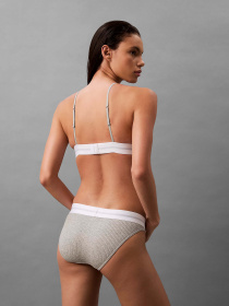 Нижнее белье Calvin Klein Underwear модель LV00QF8022-P7A Фото