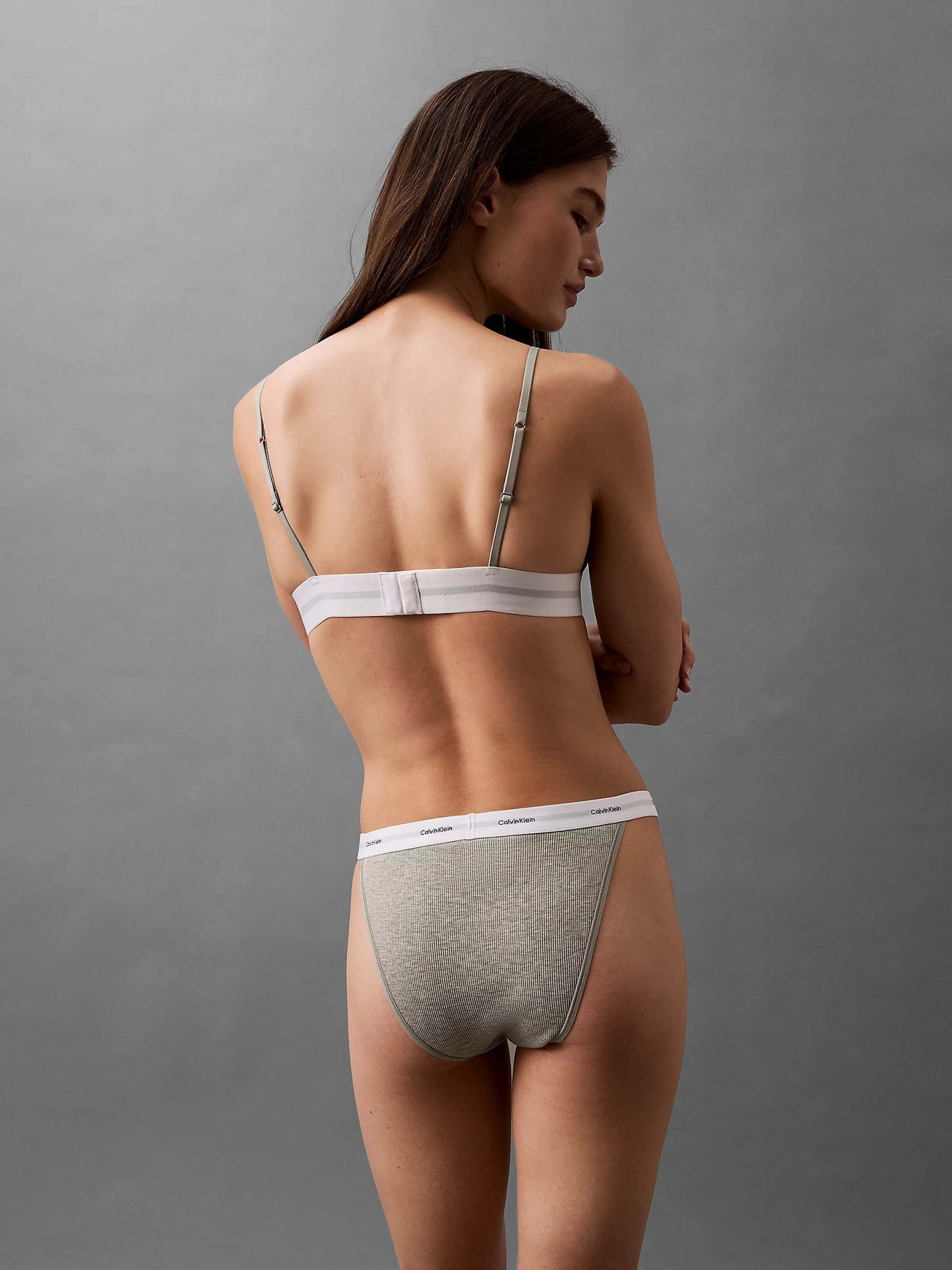 Нижнее белье Calvin Klein Underwear модель LV00QF8248-P7A Нижнее белье Calvin Klein Underwear модель LV00QF8248-P7A Фото