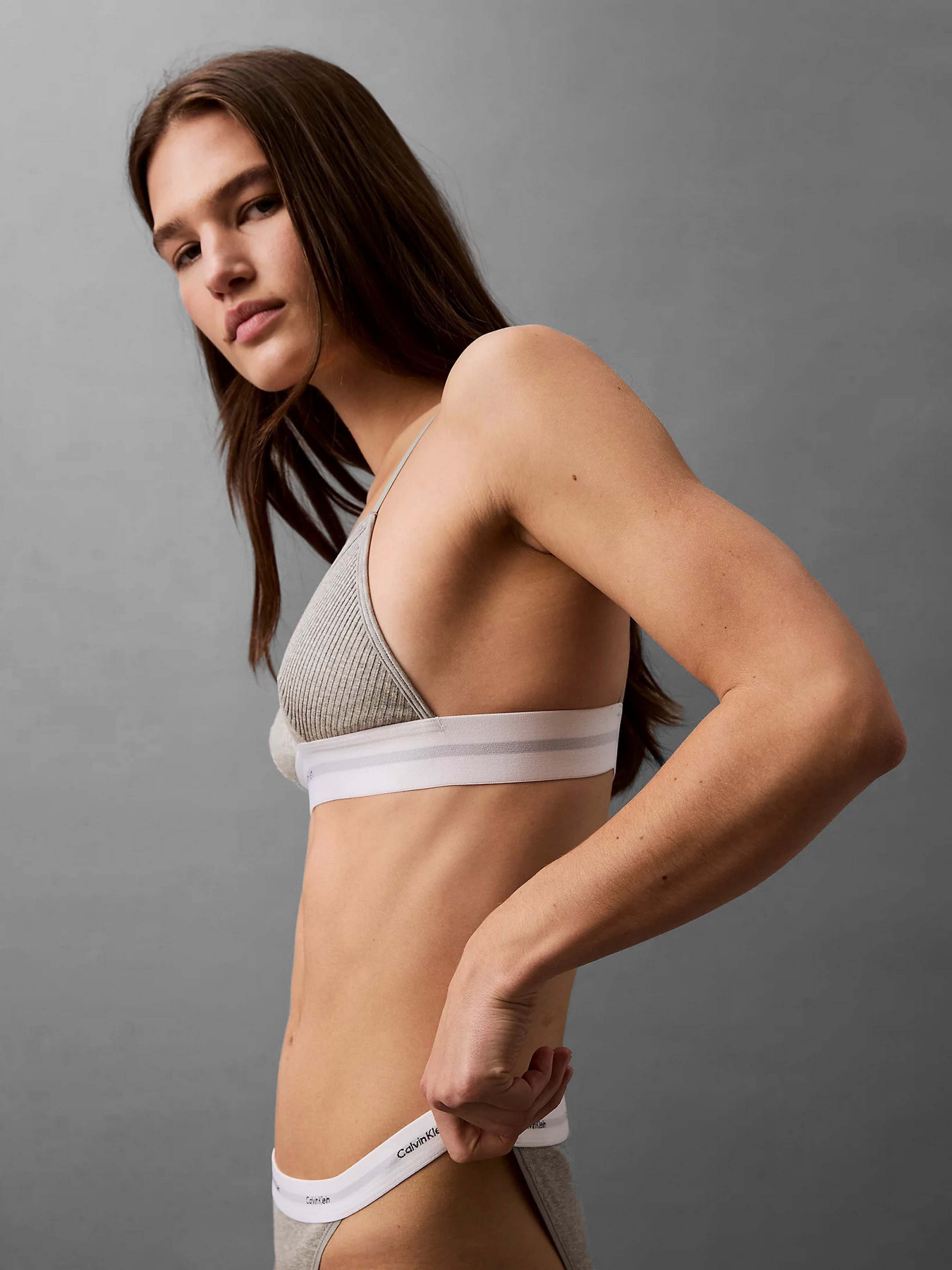 Нижнее белье Calvin Klein Underwear модель LV00QF8248-P7A Нижнее белье Calvin Klein Underwear модель LV00QF8248-P7A Фото