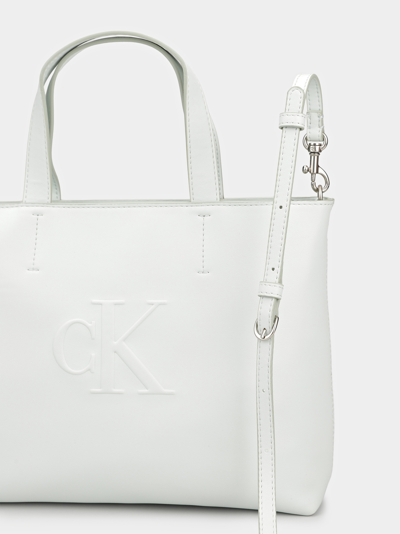 Сумки Calvin Klein модель LV04K3111G-GN9 Сумки Calvin Klein модель LV04K3111G-GN9 Фото